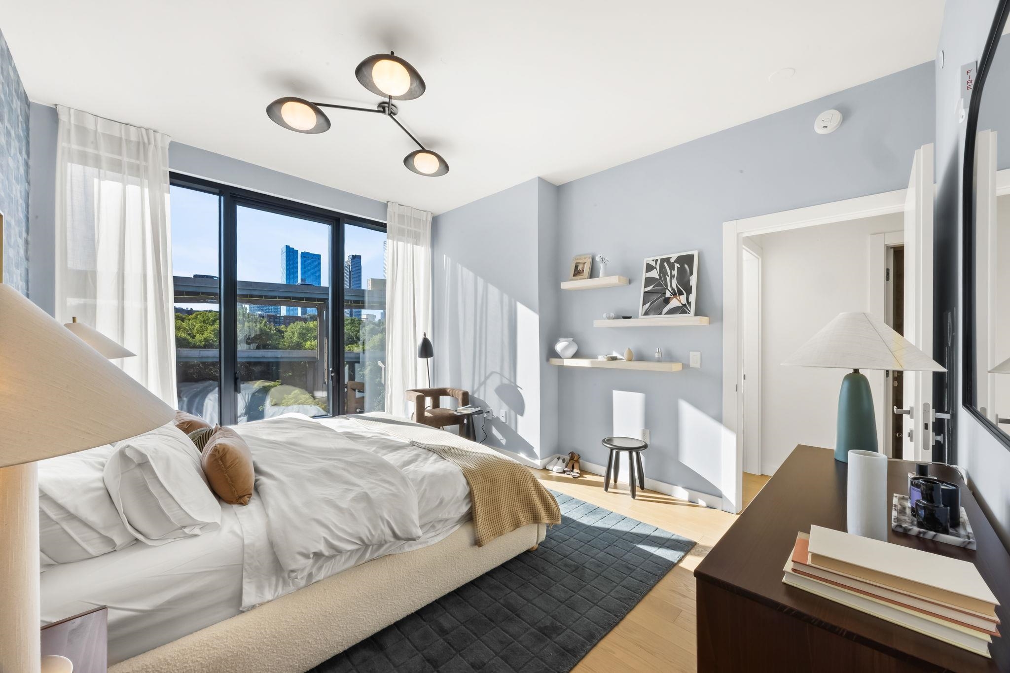 387 8TH ST Unit: 2G