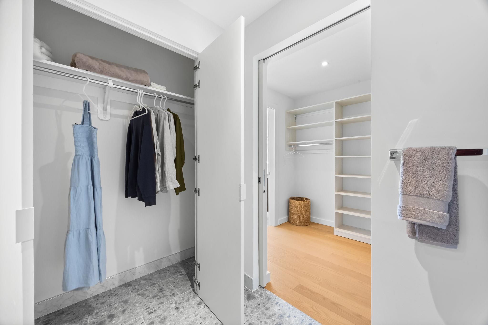 387 8TH ST Unit: 2G
