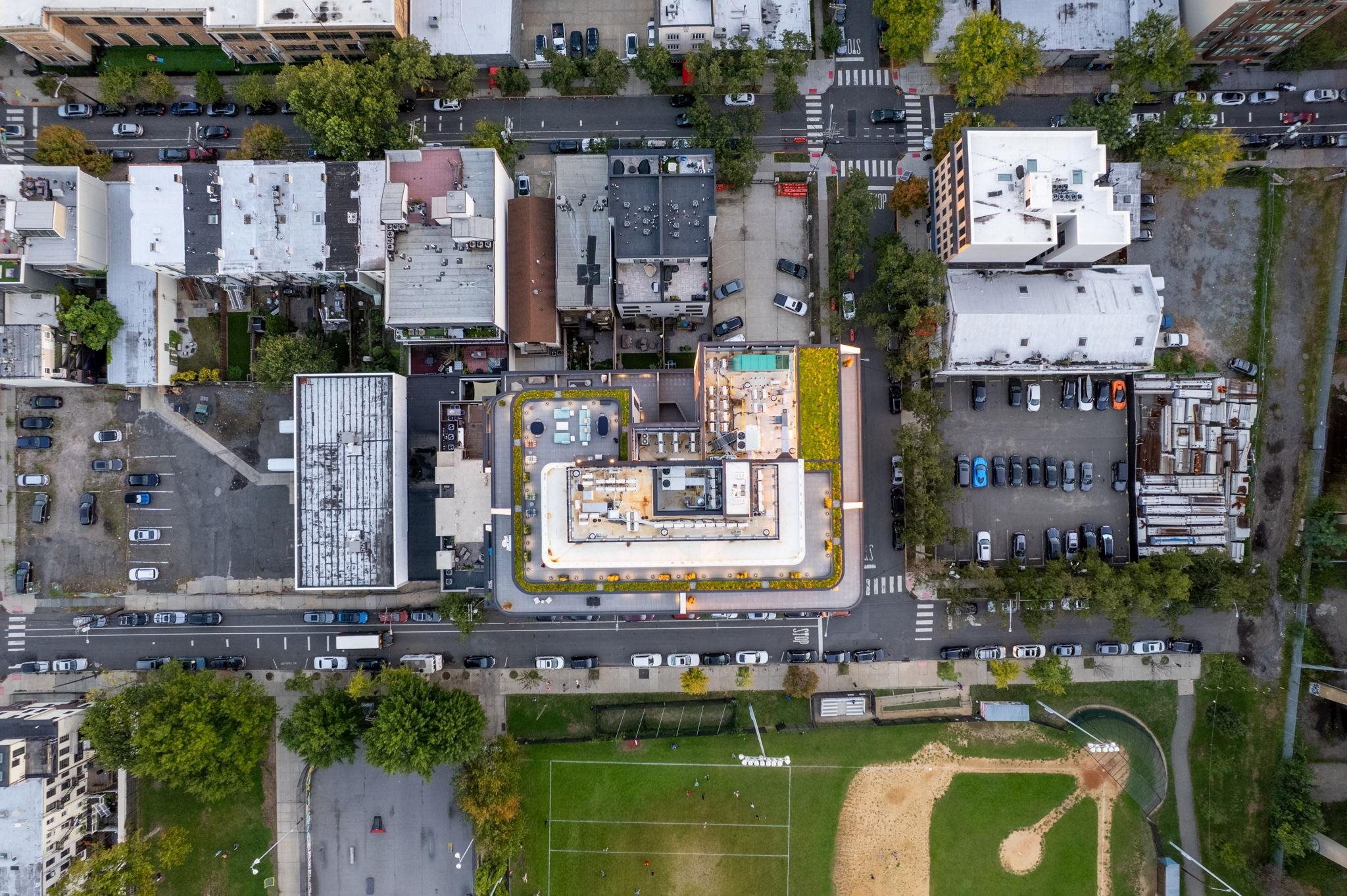 387 8TH ST Unit: 2G