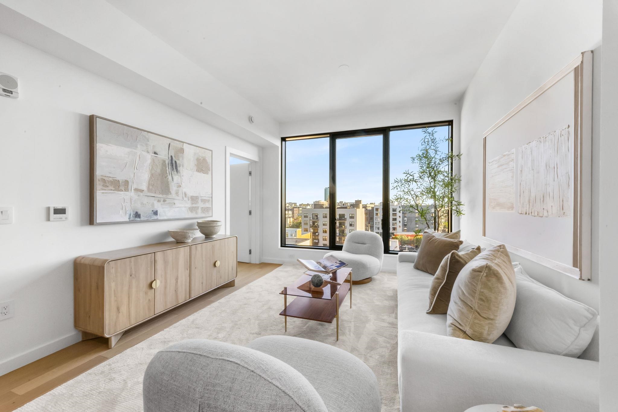 387 8TH ST Unit: 5C