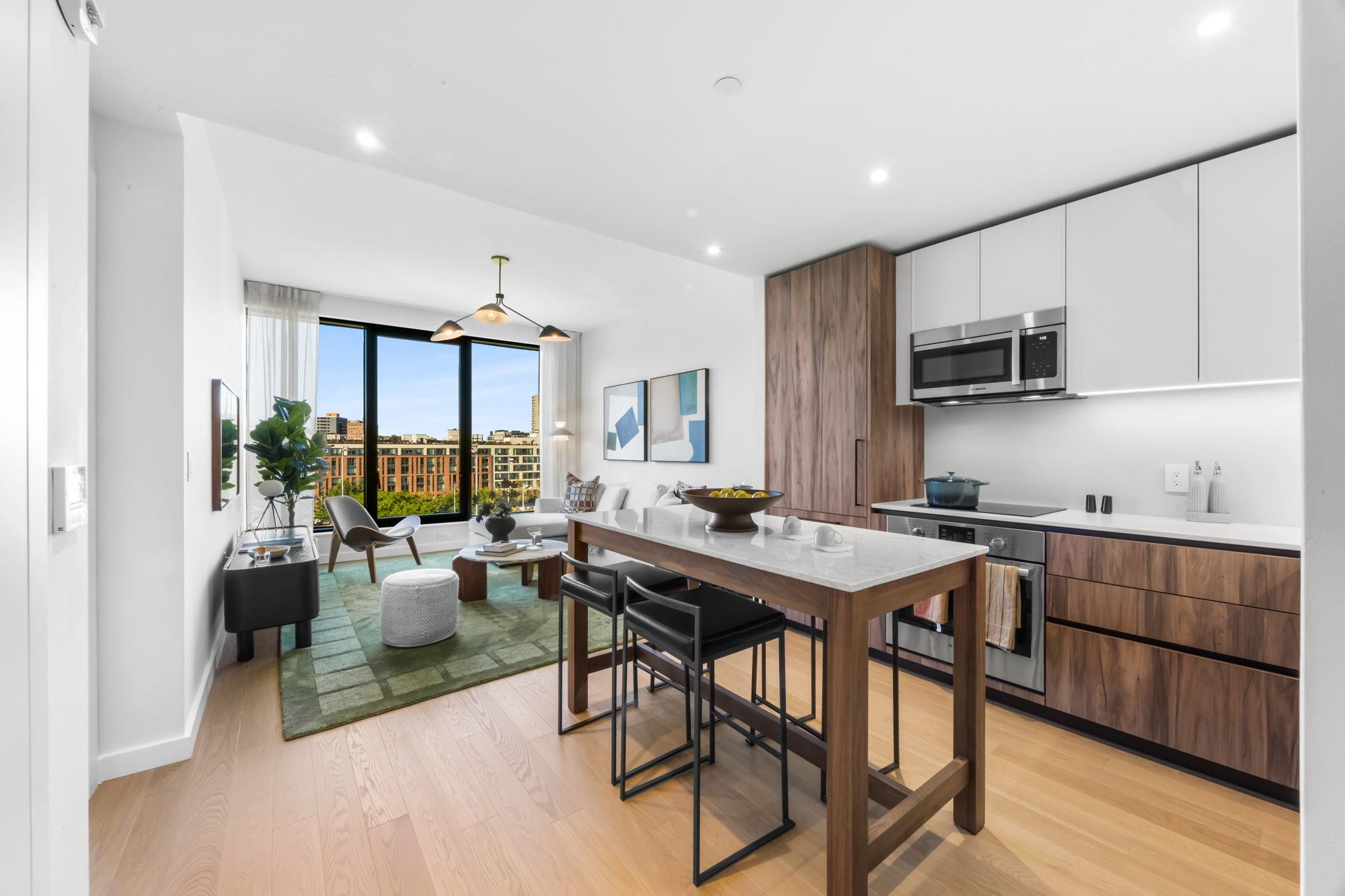 387 8TH ST Unit: 5O