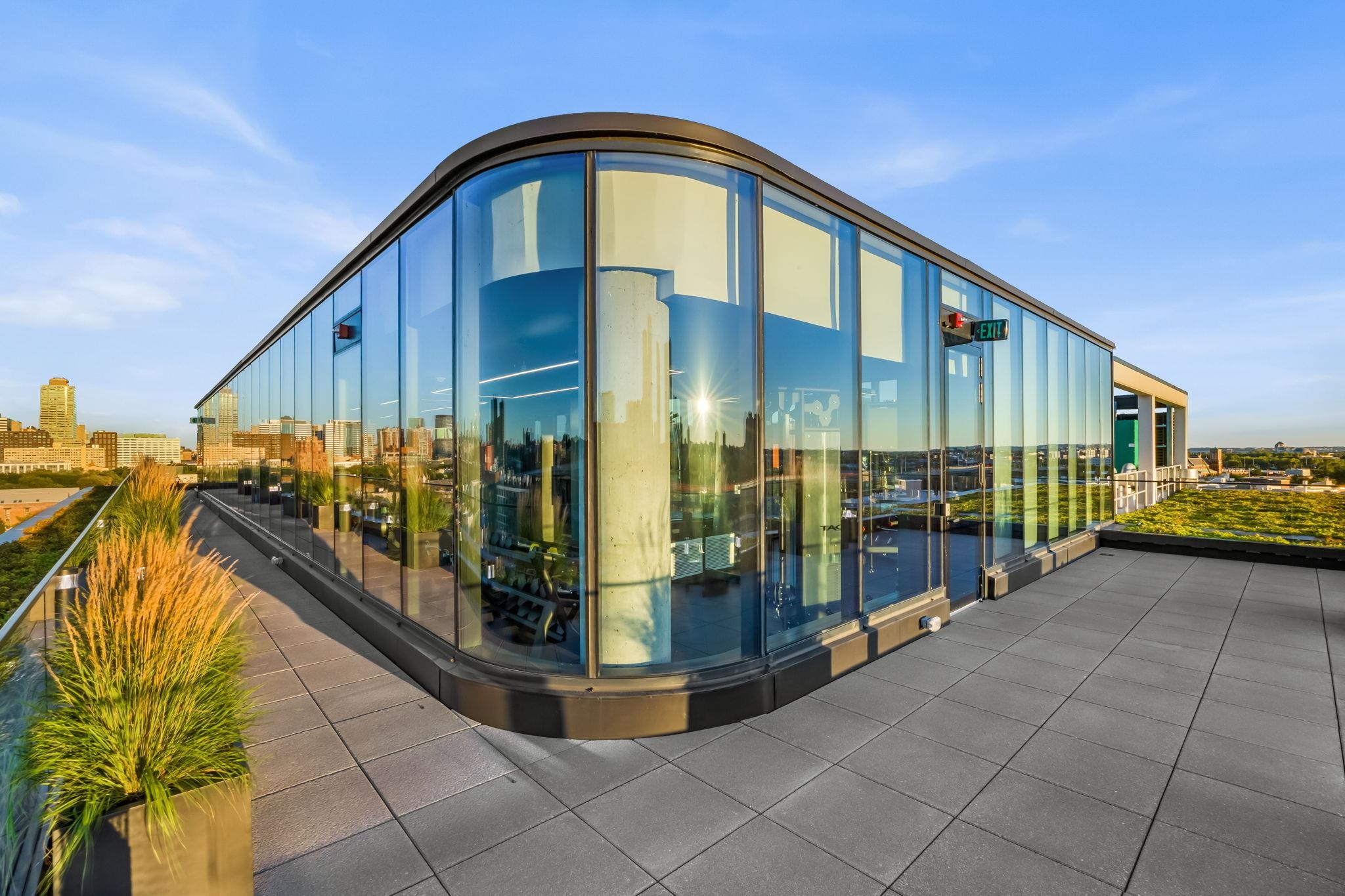 387 8TH ST Unit: 8Z