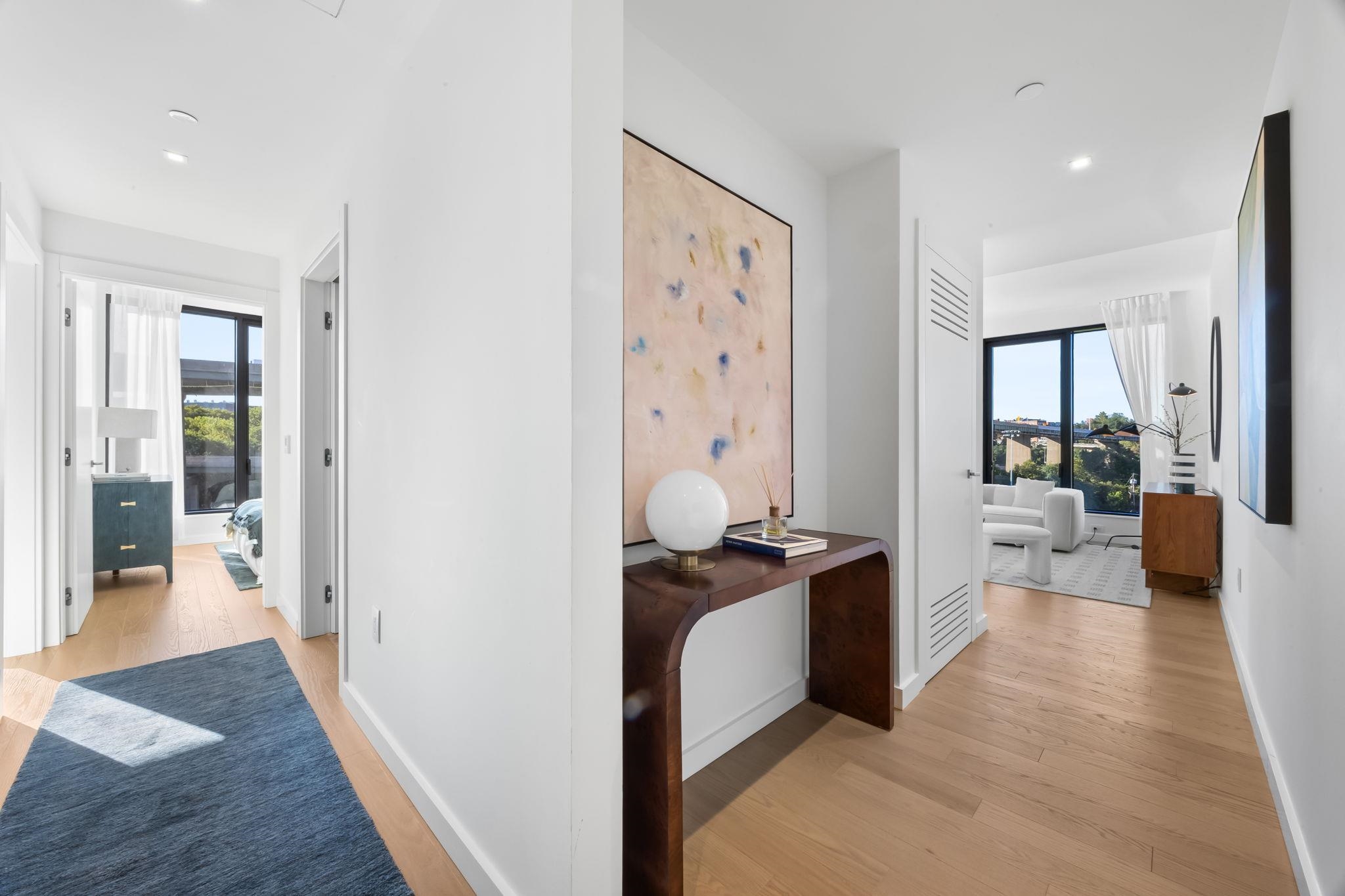 387 8TH ST Unit: 8Z