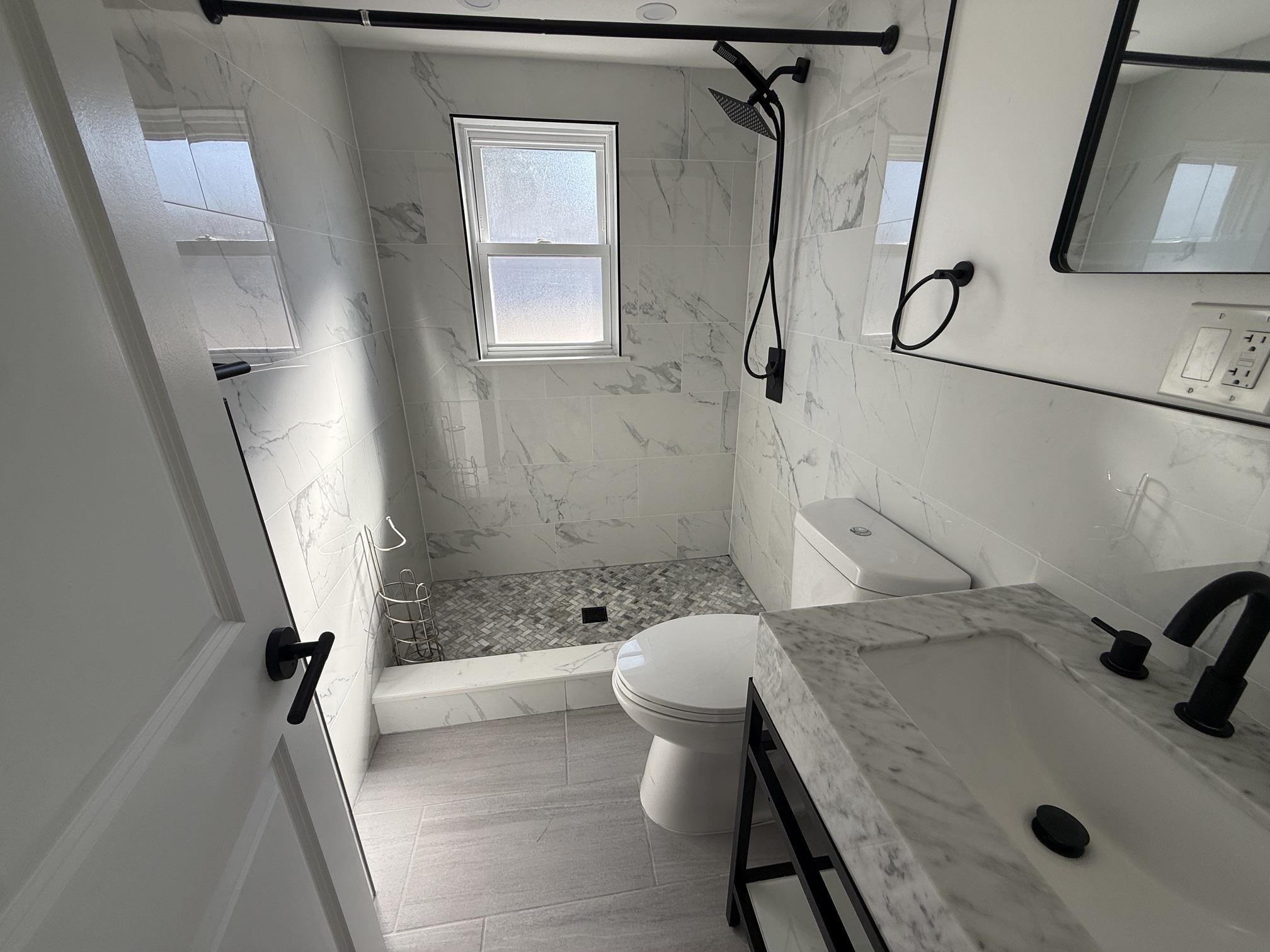 8516 3RD AVE Unit: 4