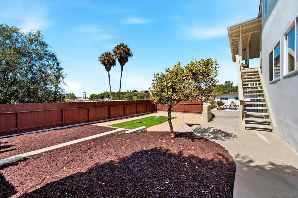 6115 Carling Way