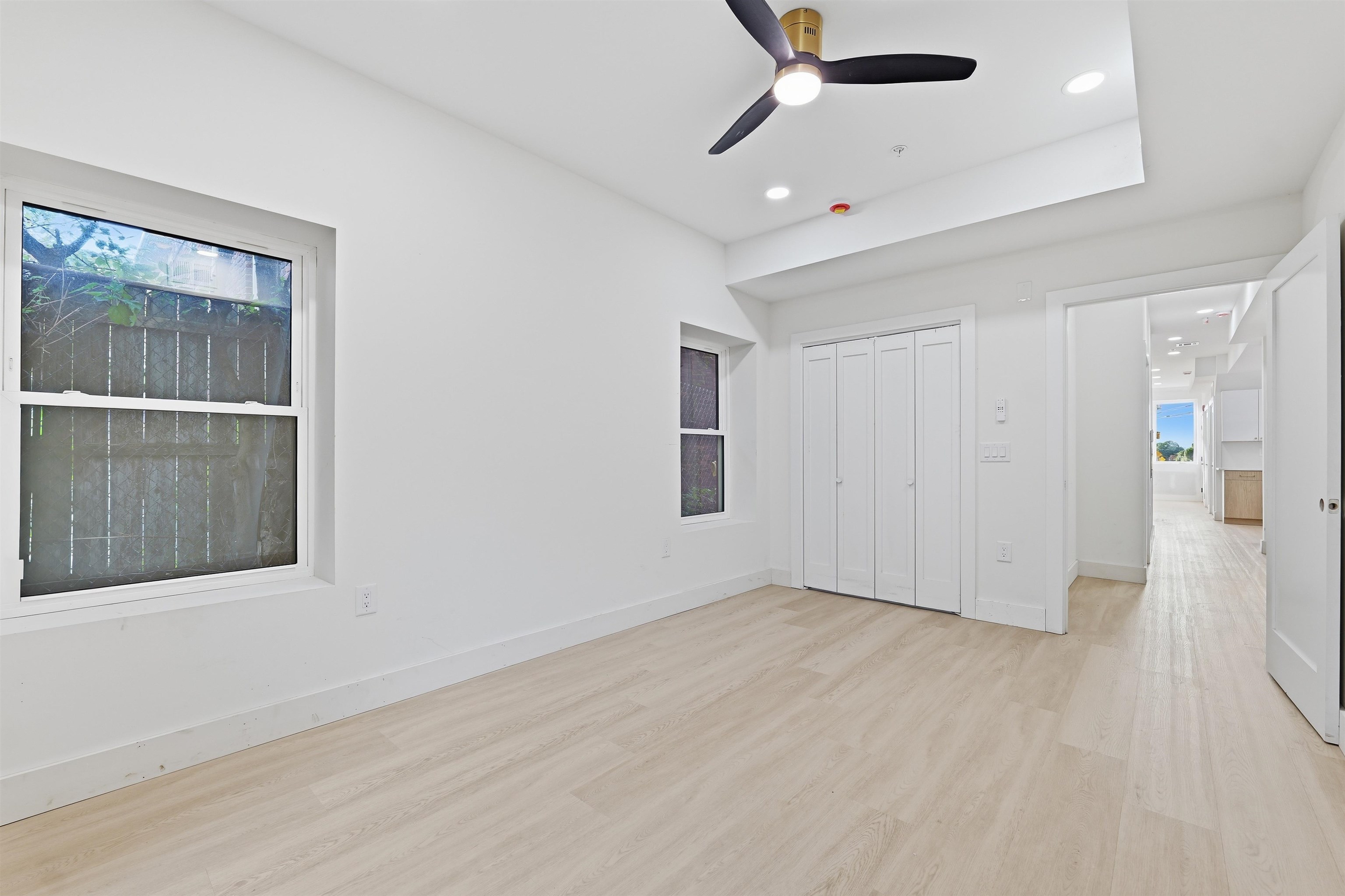 1902 JOHN F KENNEDY BLVD Unit: 1