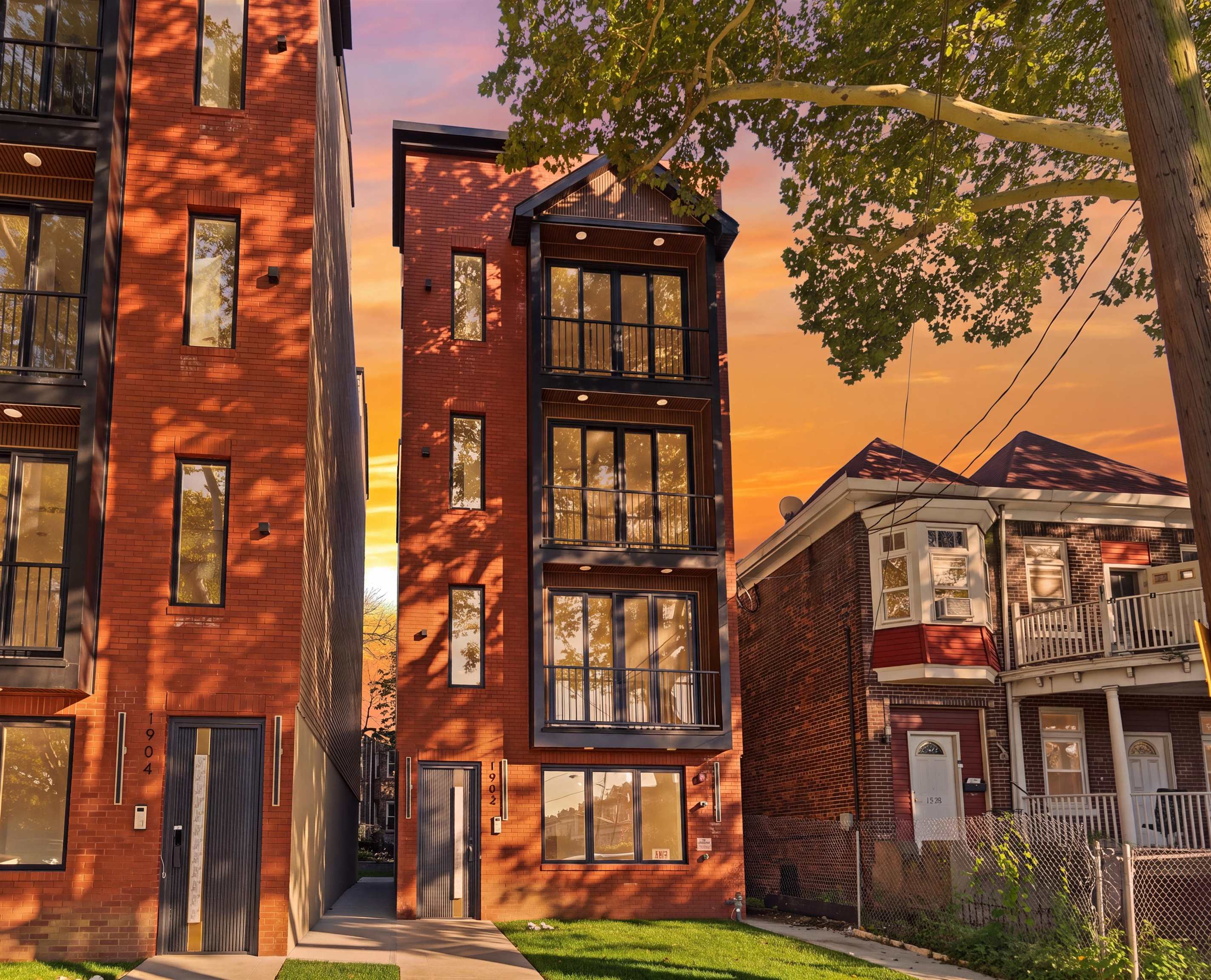 1902 JOHN F KENNEDY BLVD Unit: 1
