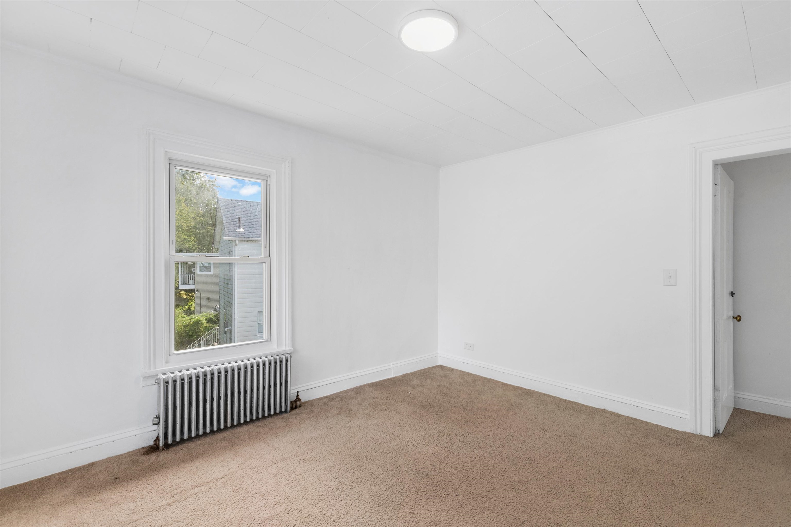 414 SADDLE RIVER RD