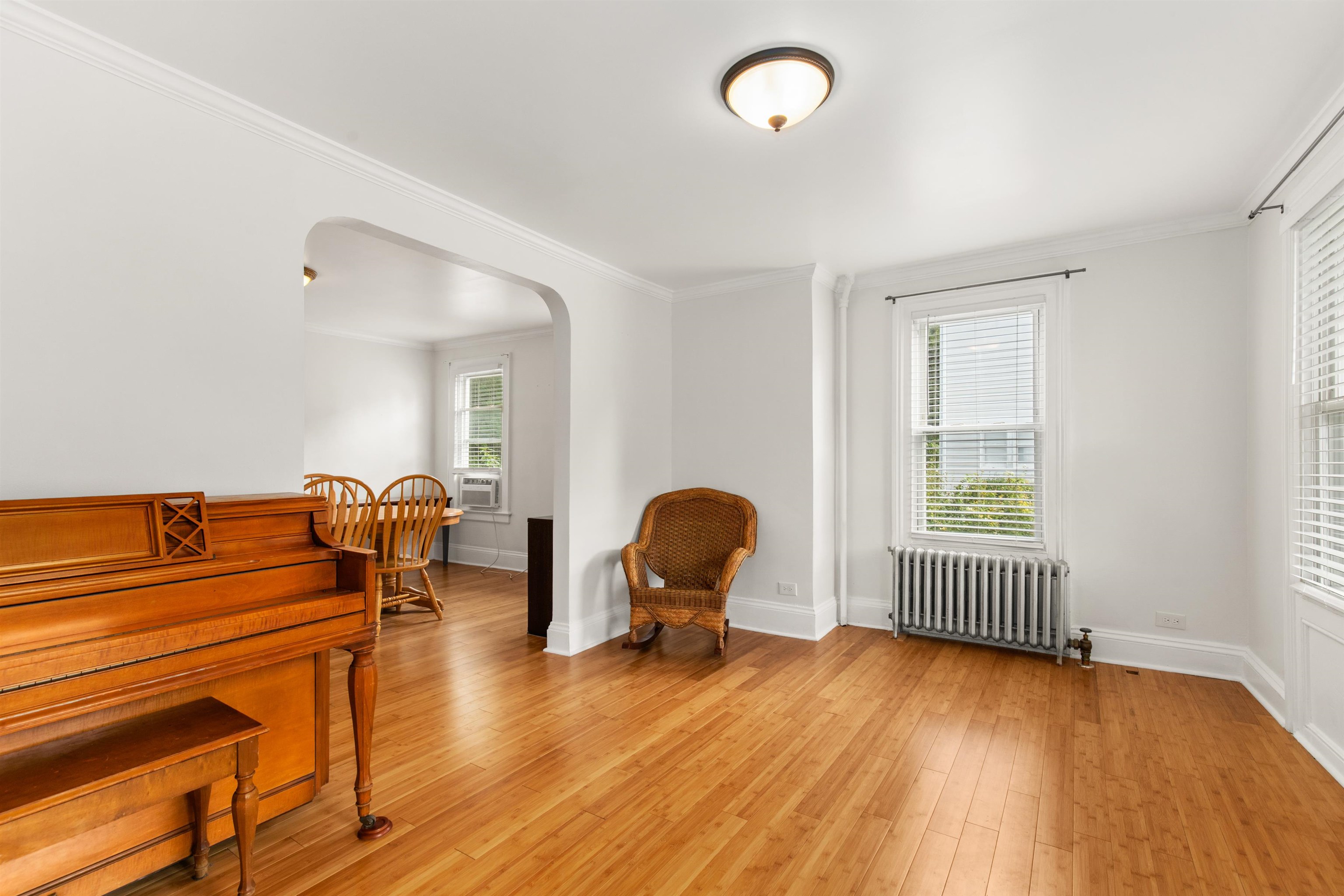 414 SADDLE RIVER RD