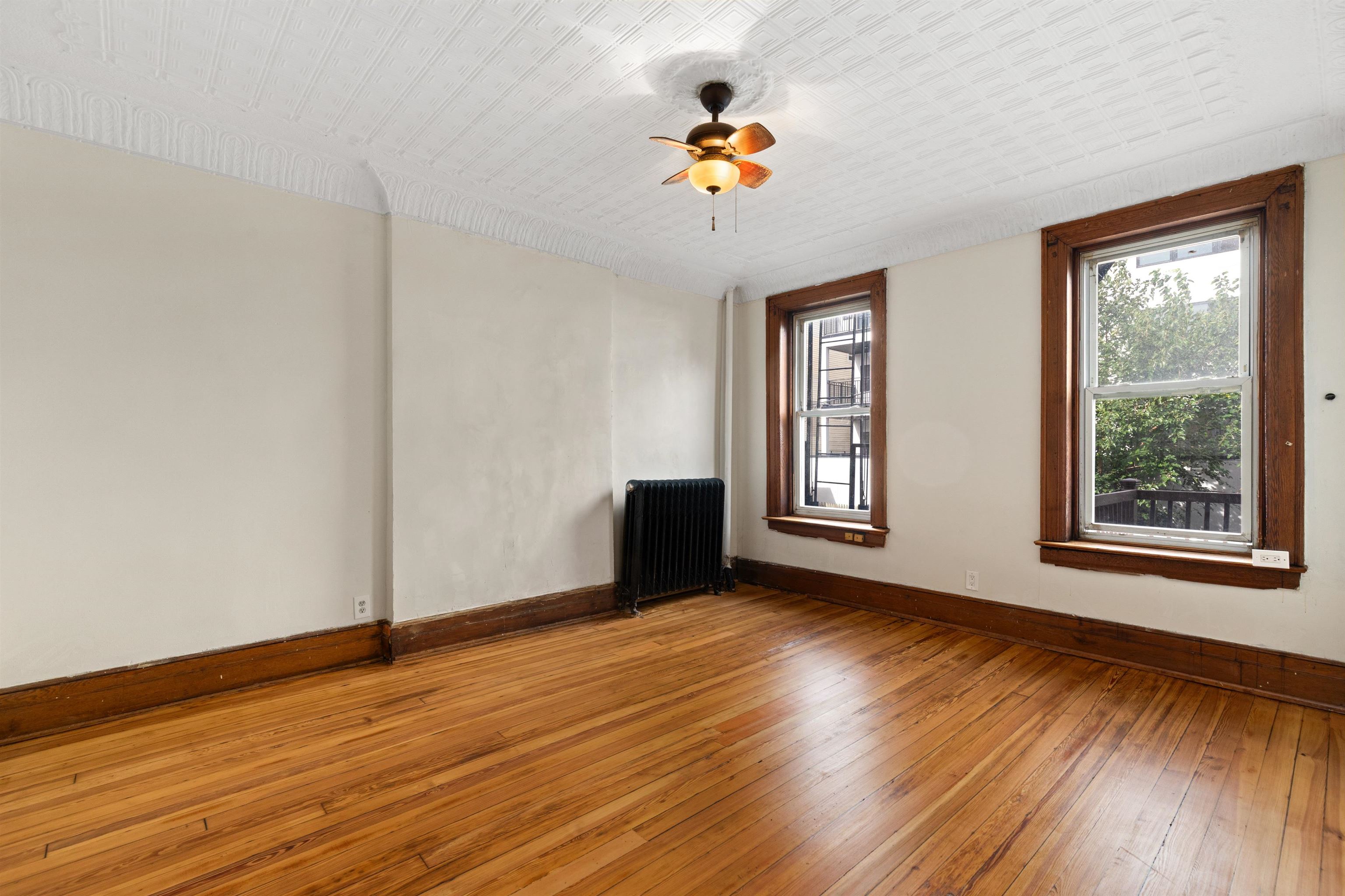 477 PALISADE AVE Unit: 1