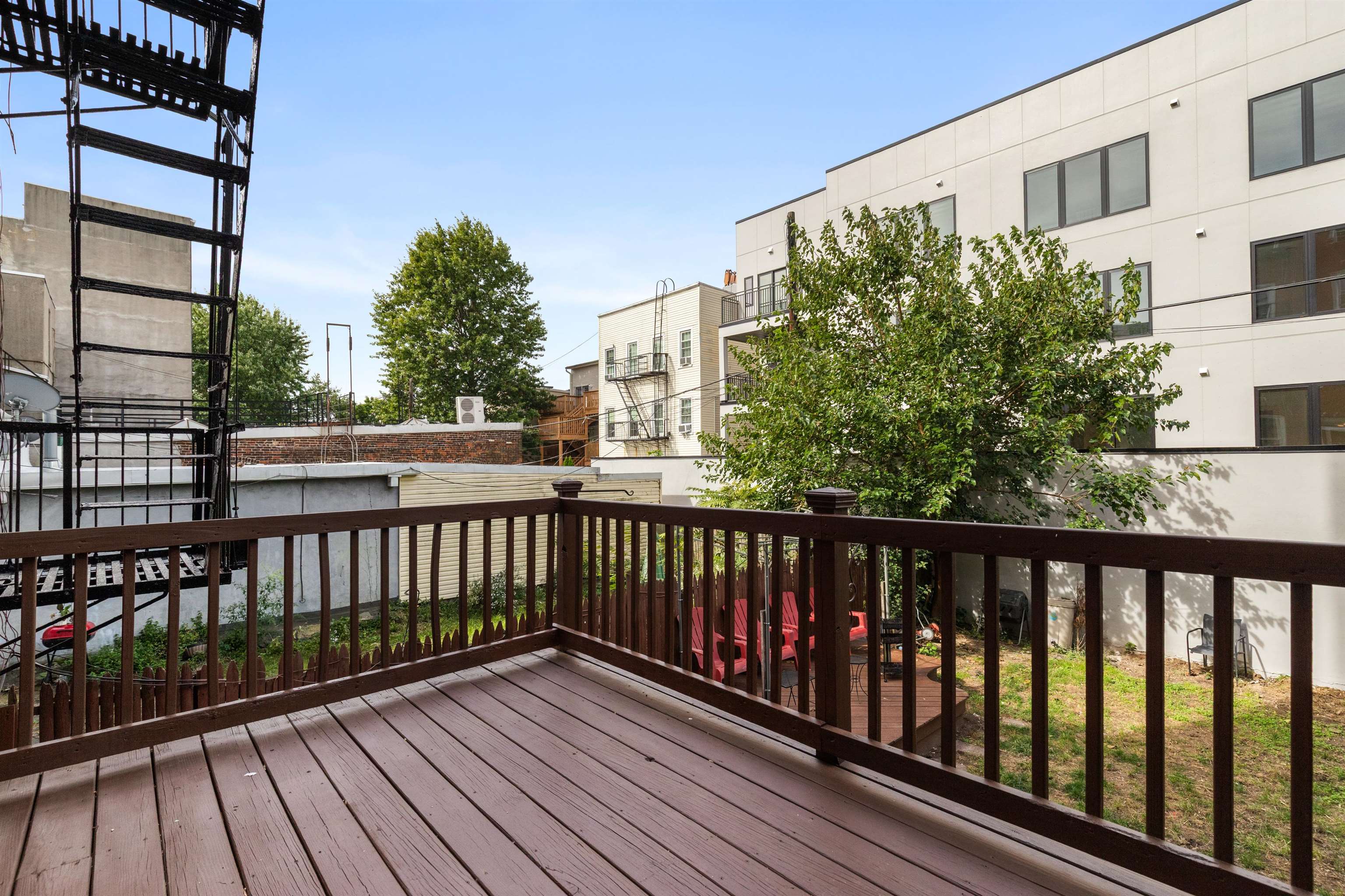 477 PALISADE AVE Unit: 1