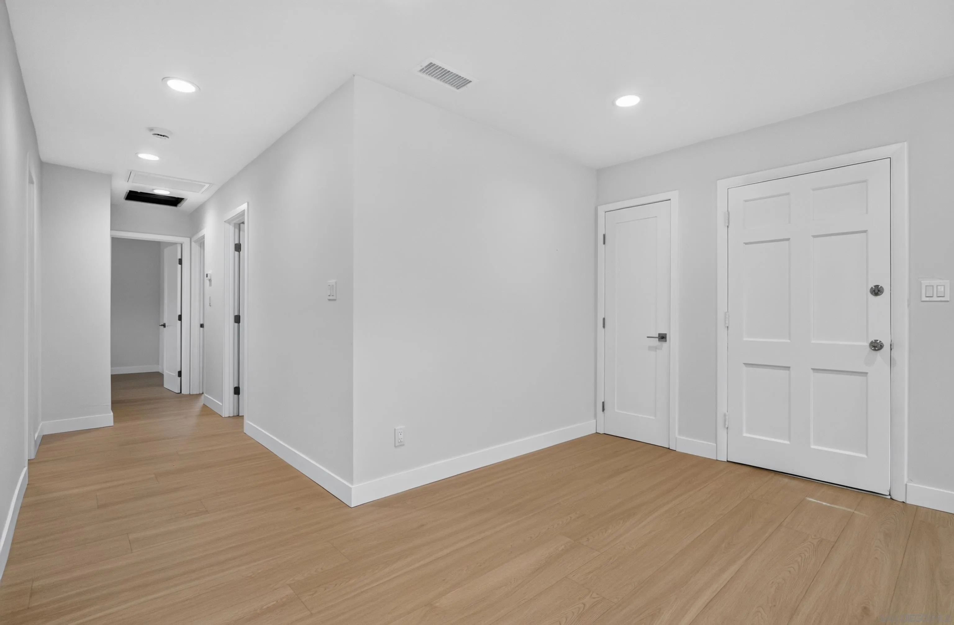5175 Rebel Road