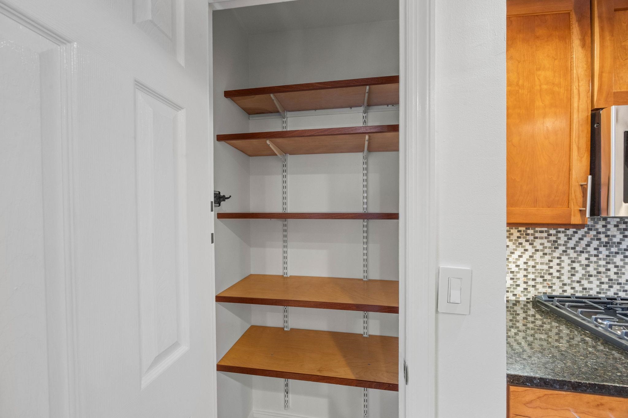 227 CHRISTOPHER COLUMBUS DR Unit: B-336