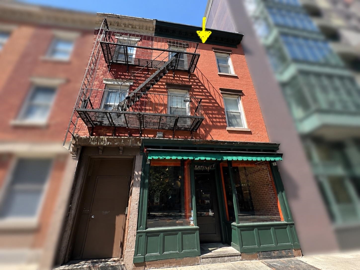 101 GREENE ST Unit: 3