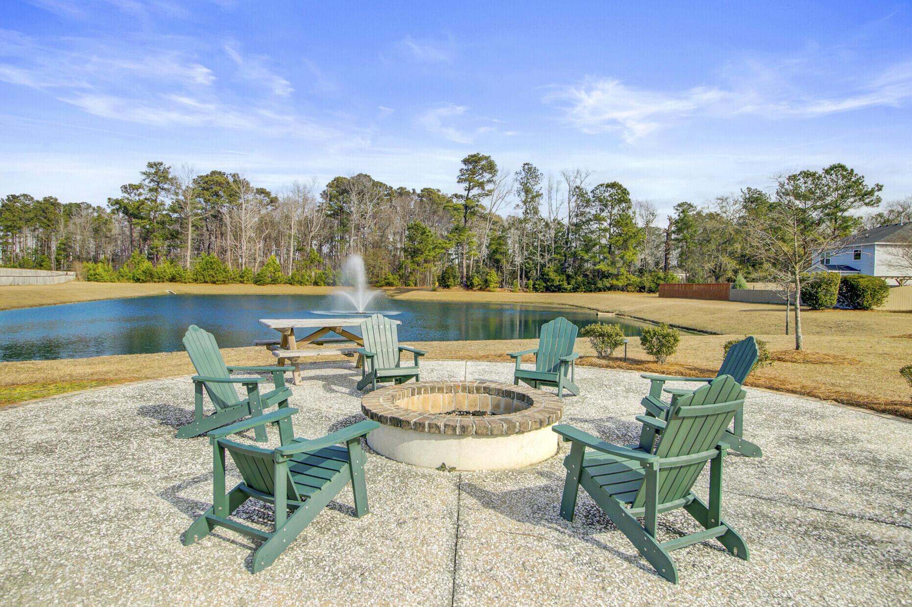 142 Clydesdale Circle