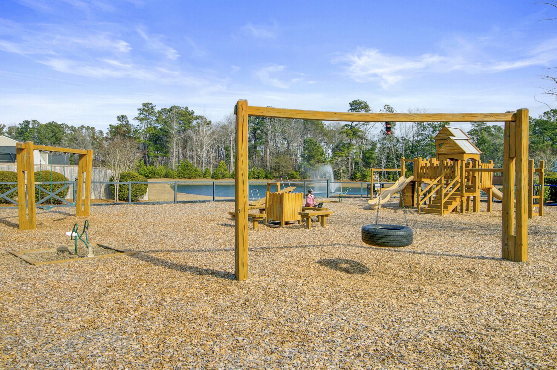 142 Clydesdale Circle