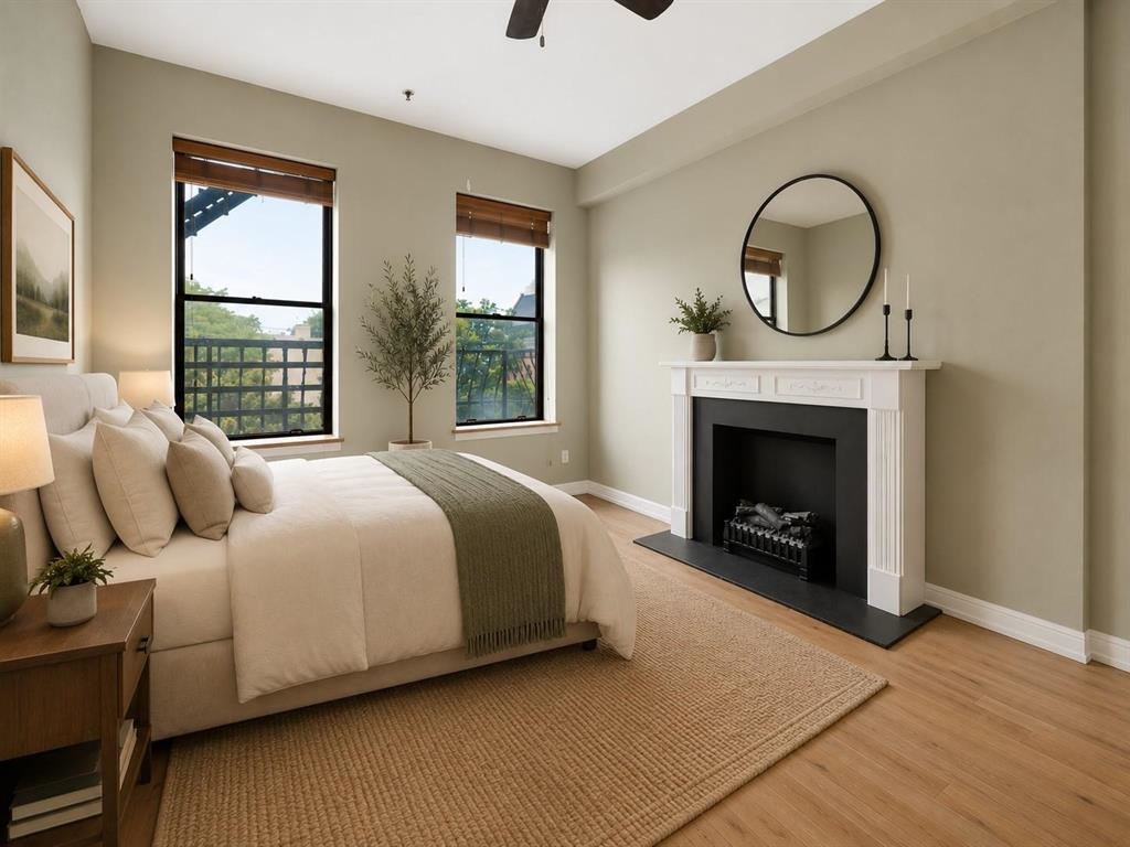 343 VARICK ST Unit: 3R