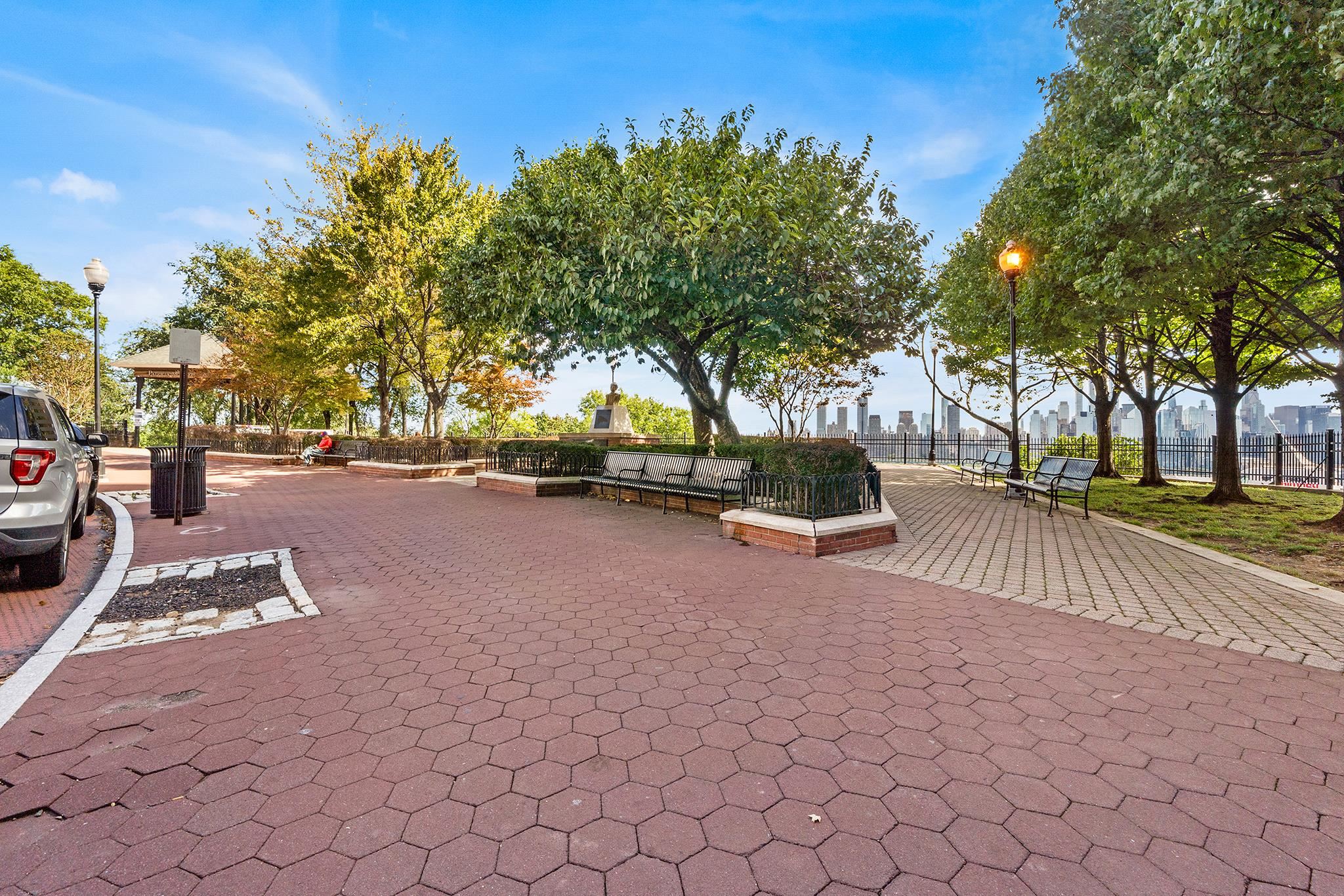 6045 BLVD EAST Unit: 4B
