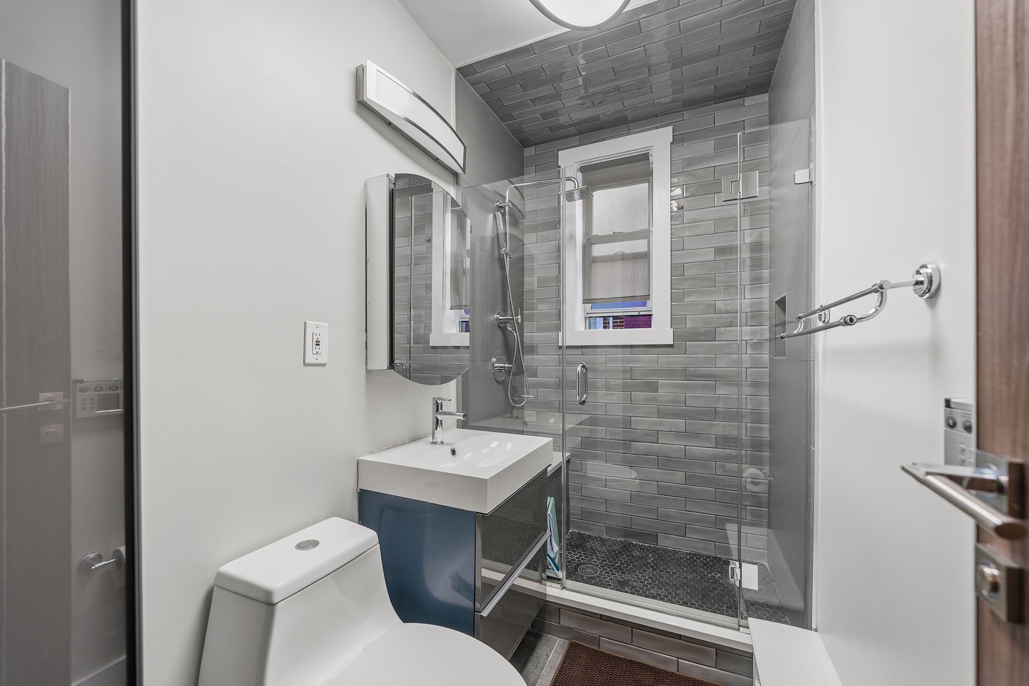 6045 BLVD EAST Unit: 4B