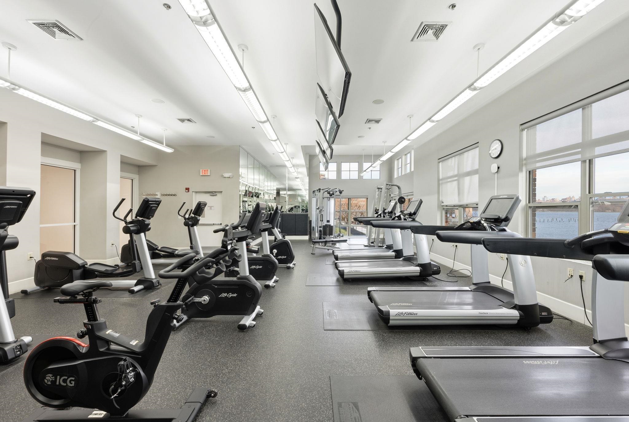26 AVENUE AT PORT IMPERIAL Unit: 405