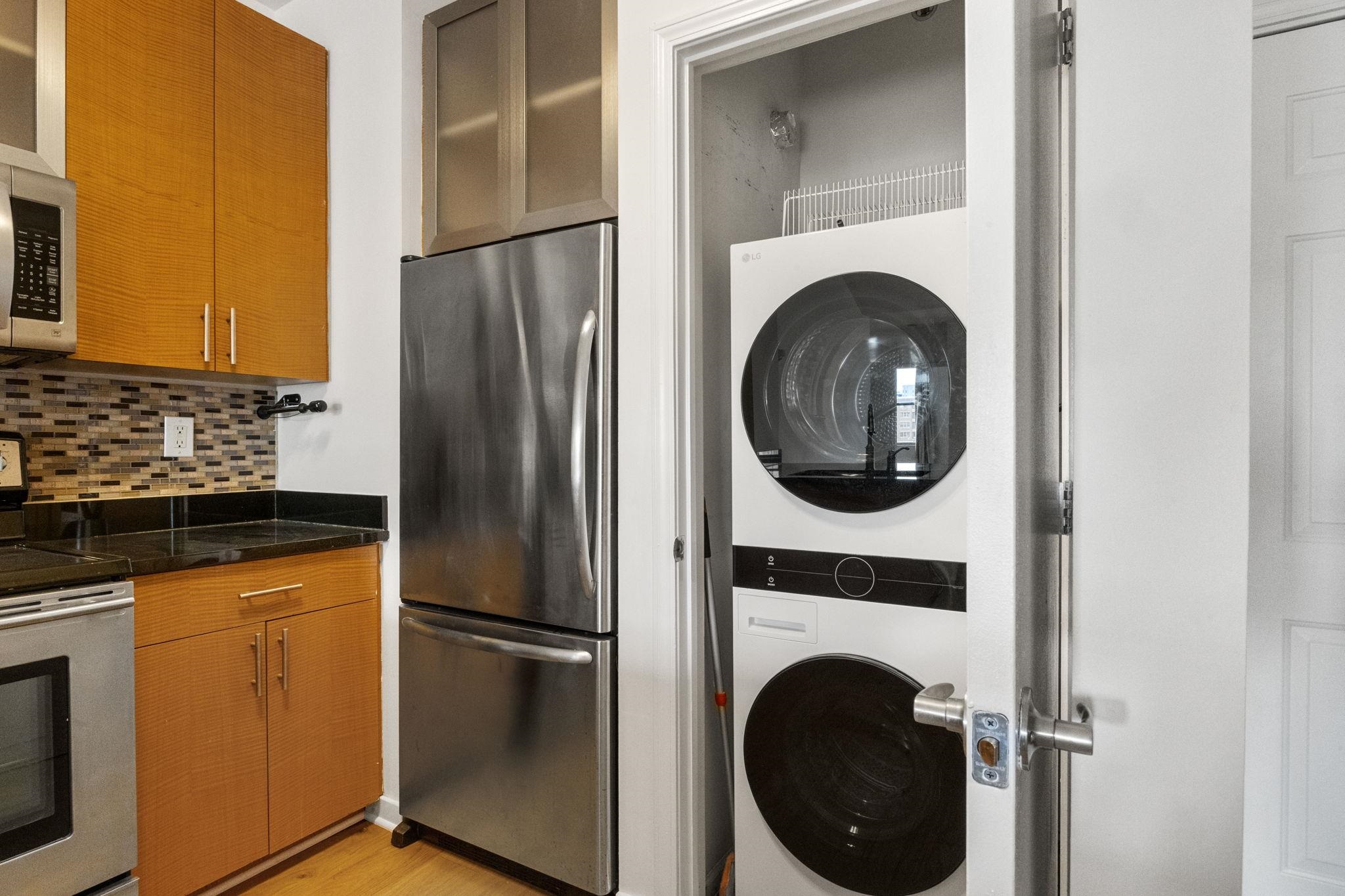 26 AVENUE AT PORT IMPERIAL Unit: 405