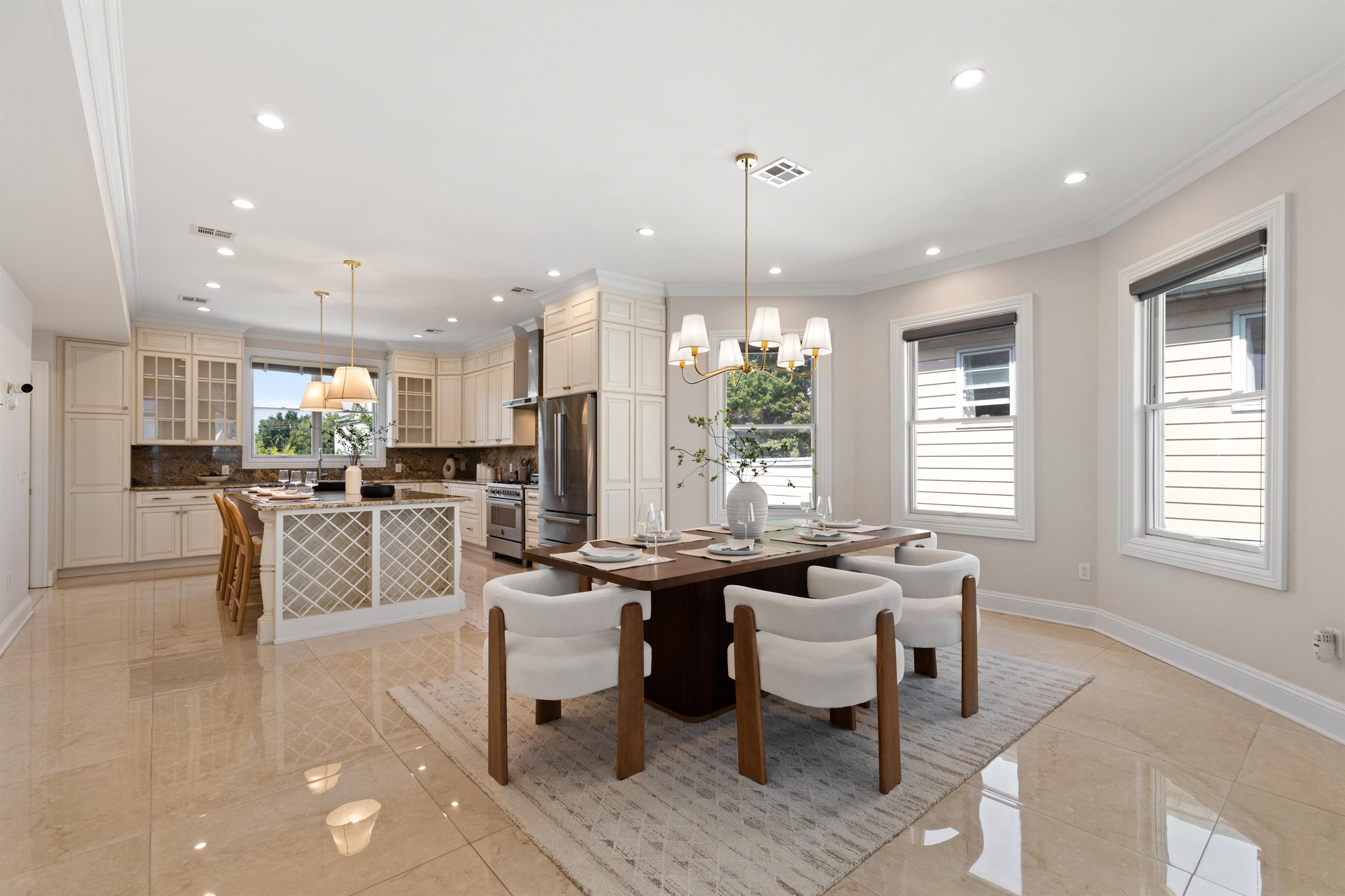 71 KING AVE