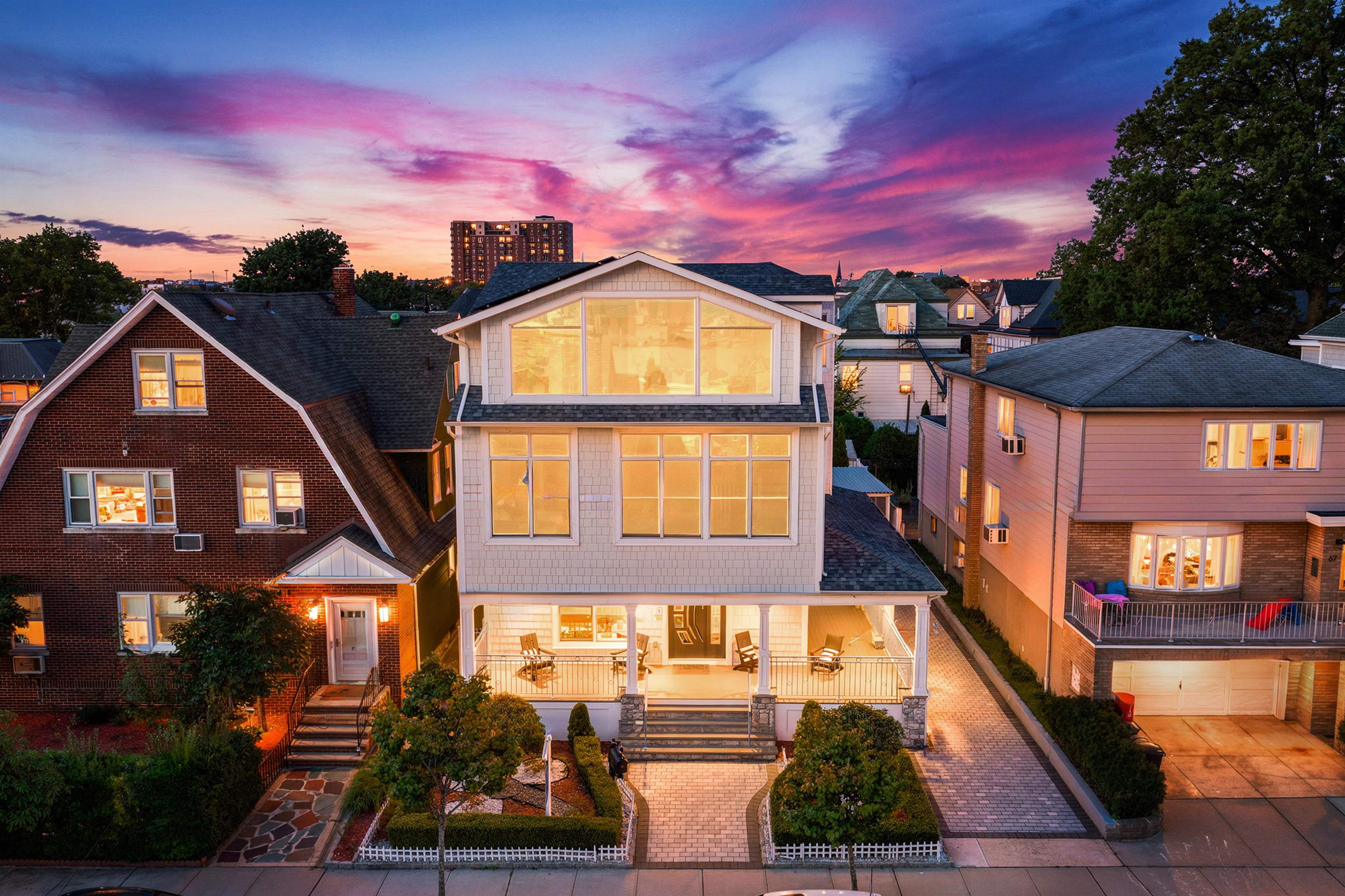 71 KING AVE