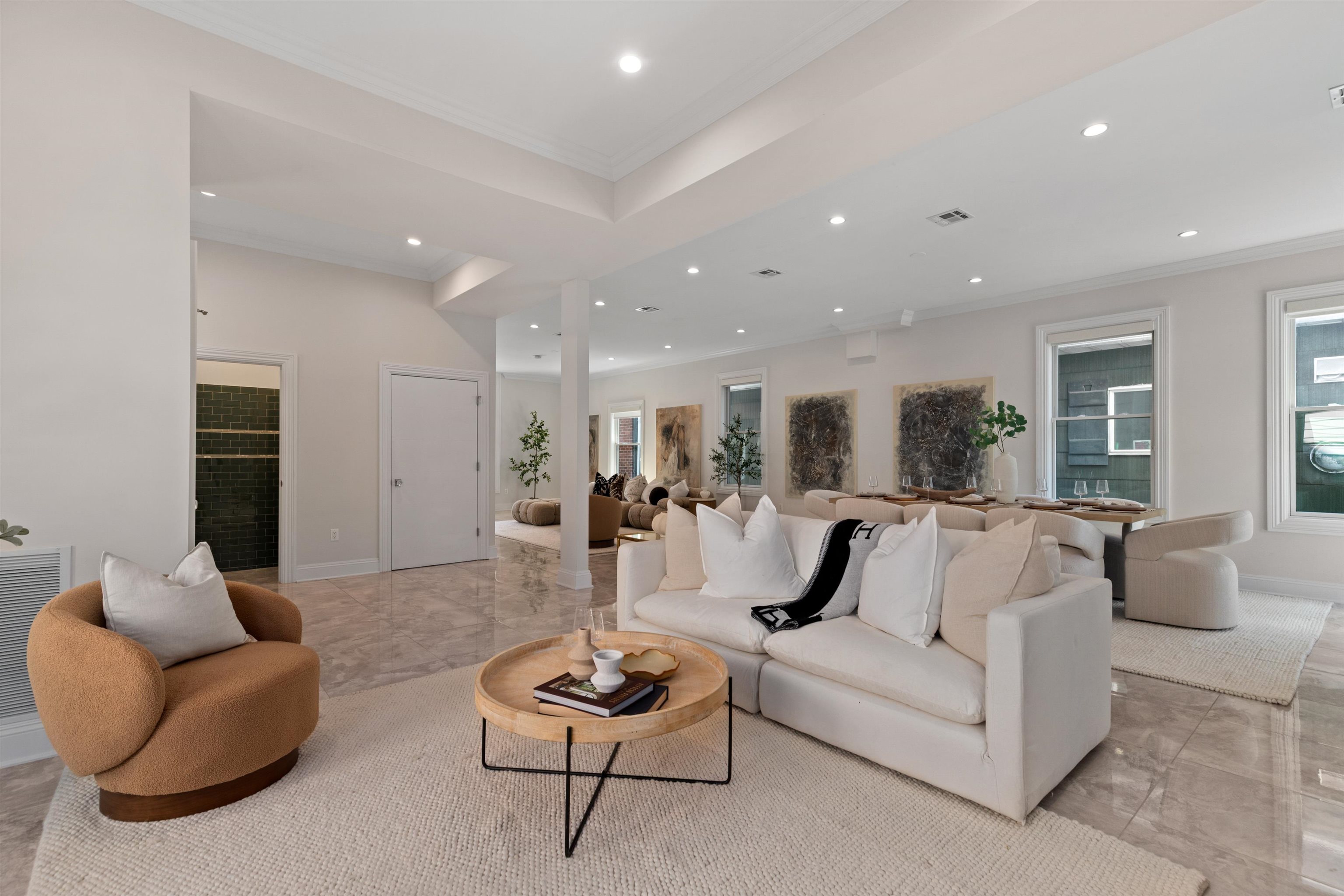 71 KING AVE