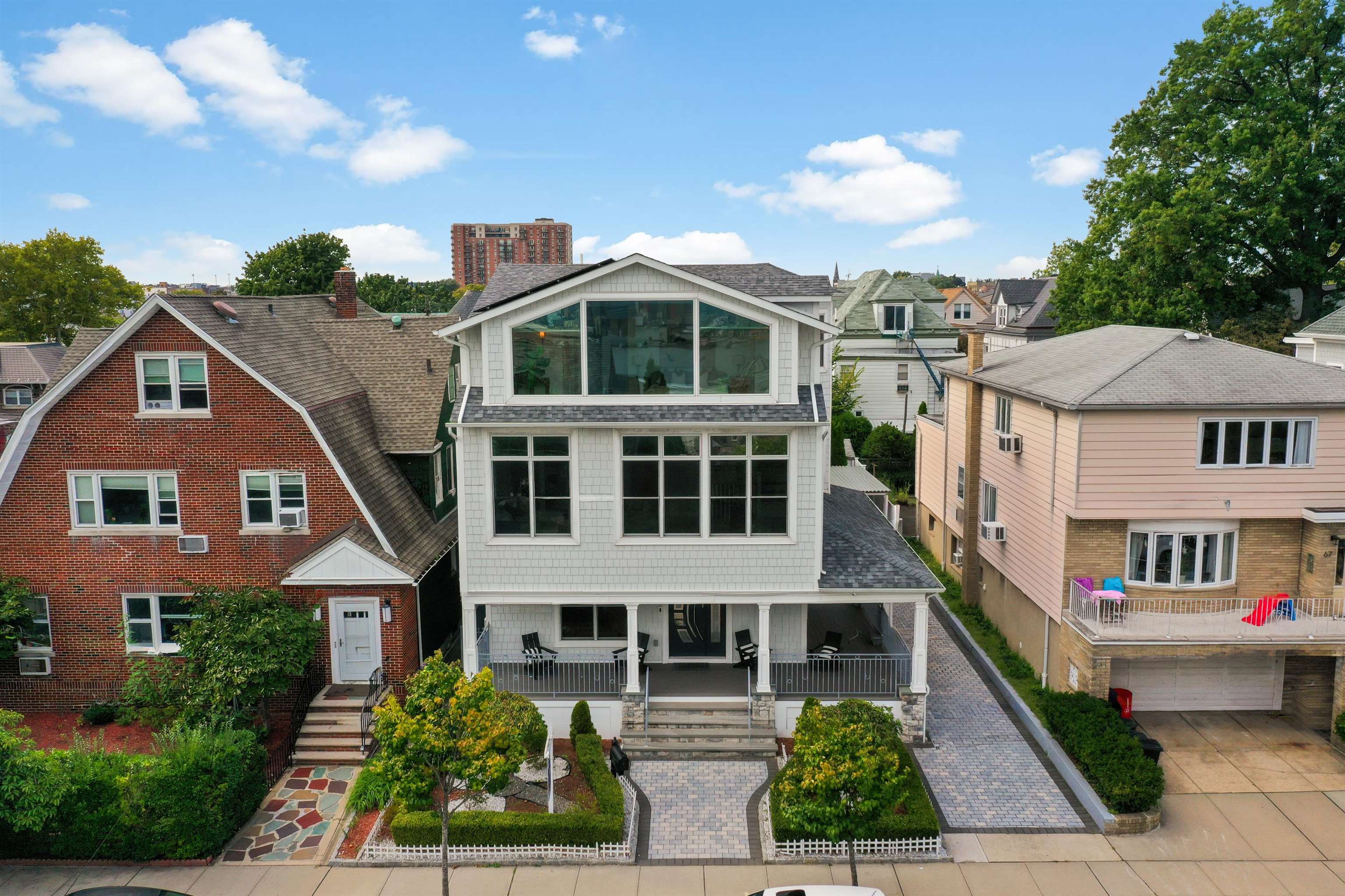 71 KING AVE