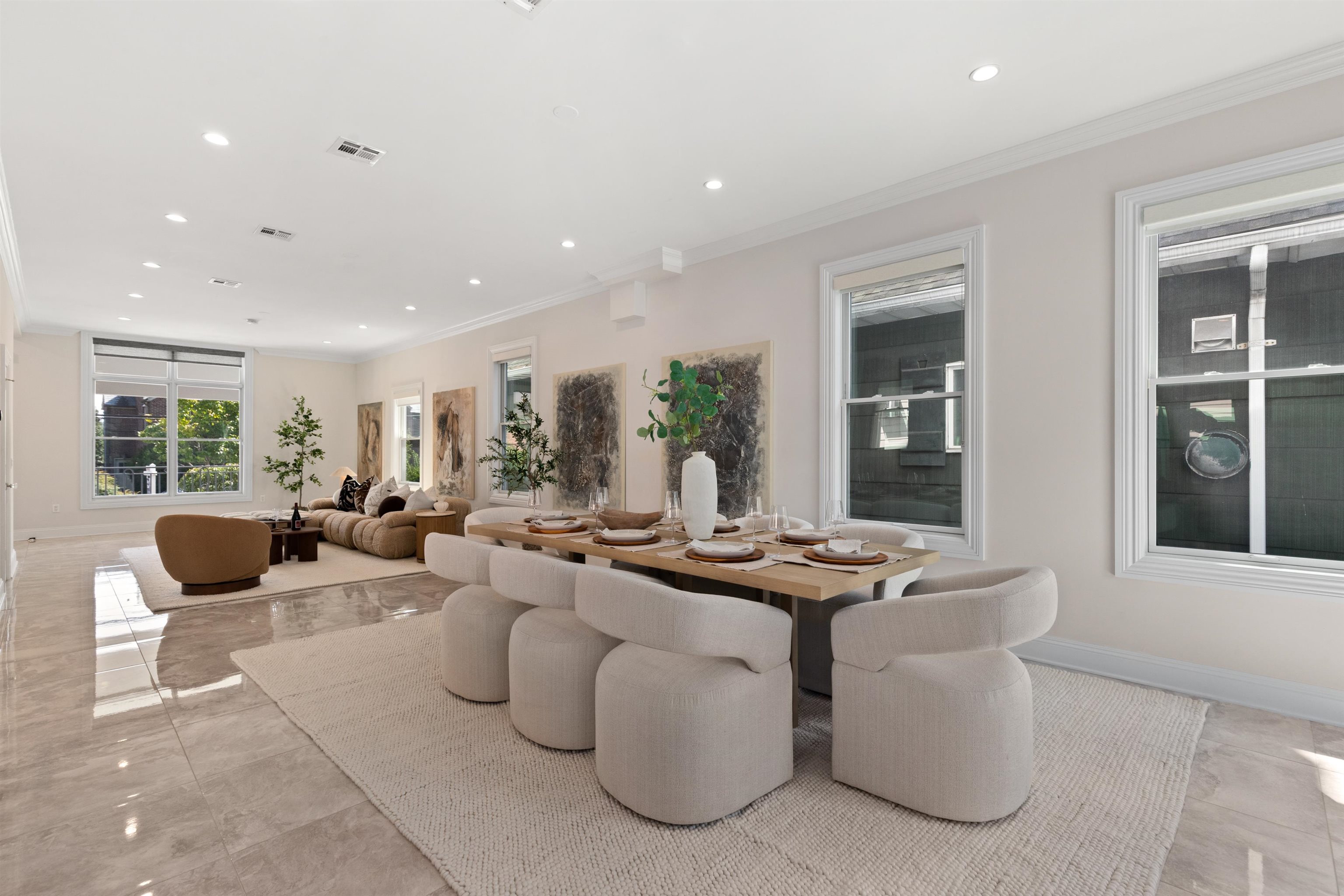 71 KING AVE