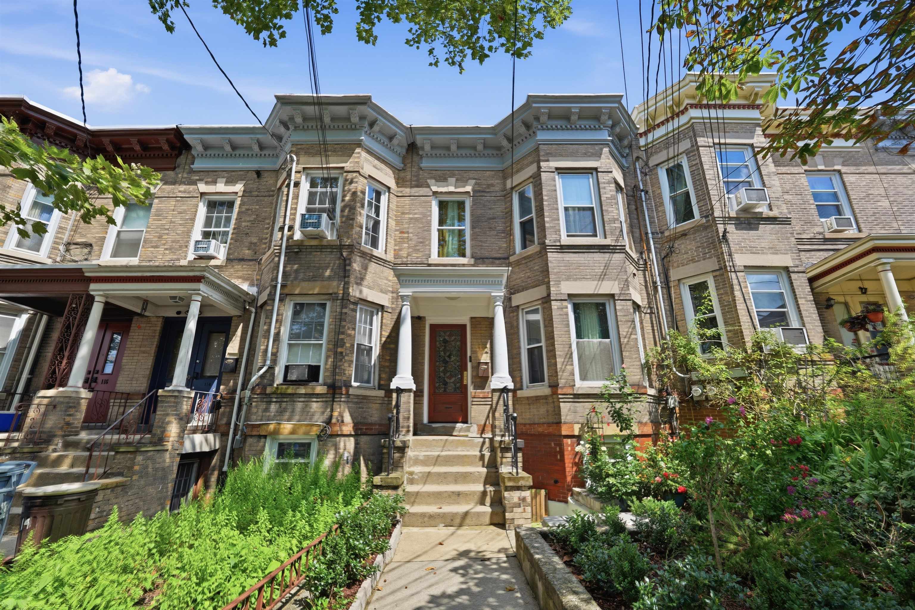 112 BEACH ST