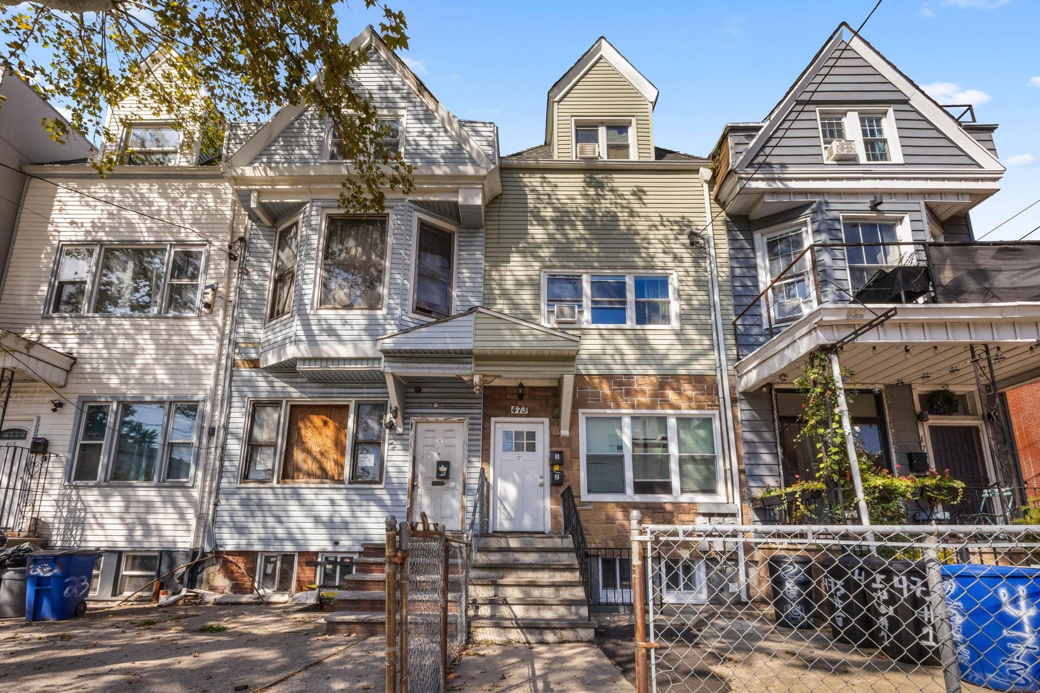 473 BERGEN AVE Unit: 2