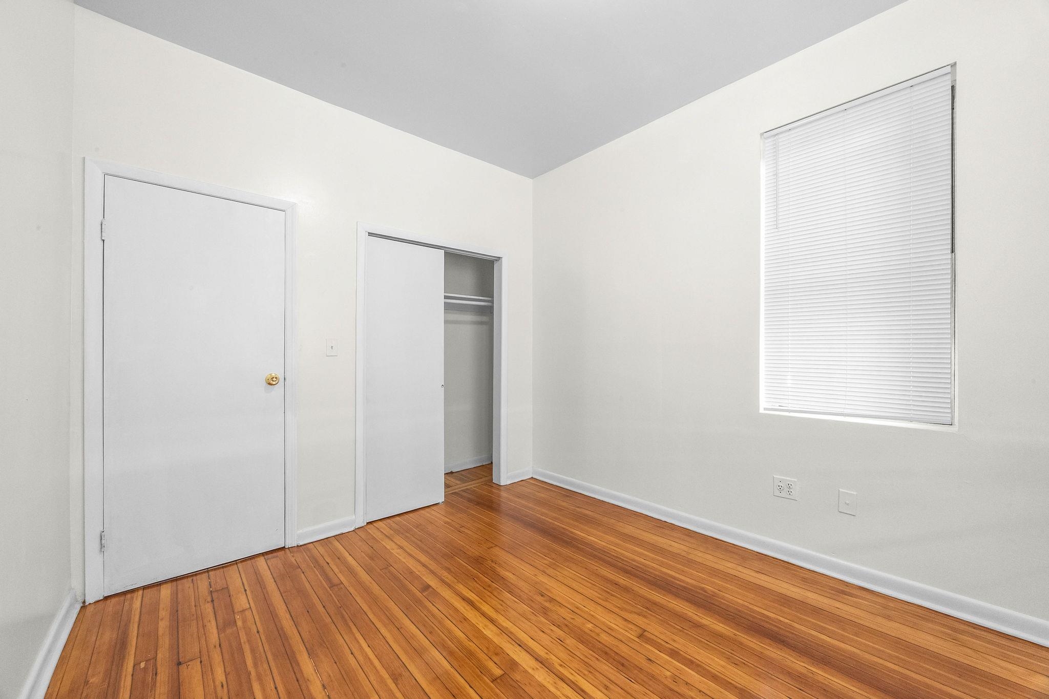 435 53RD ST Unit: A-8