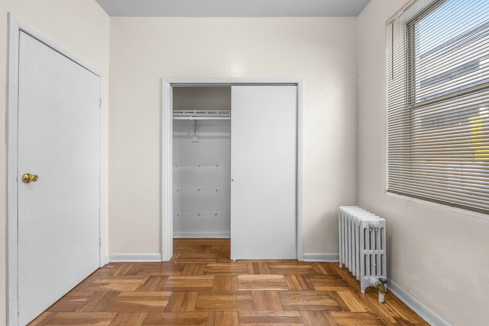 435 53RD ST Unit: A-8