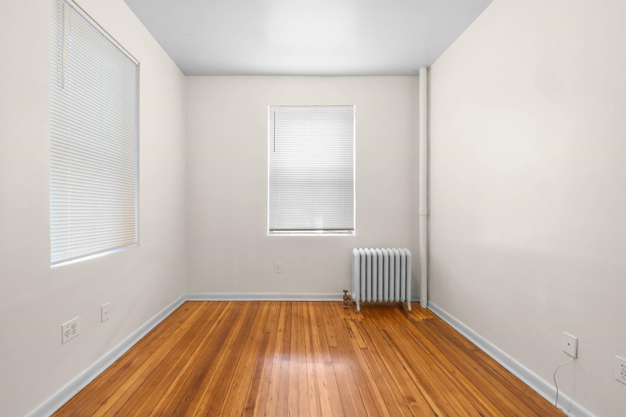 435 53RD ST Unit: A-8