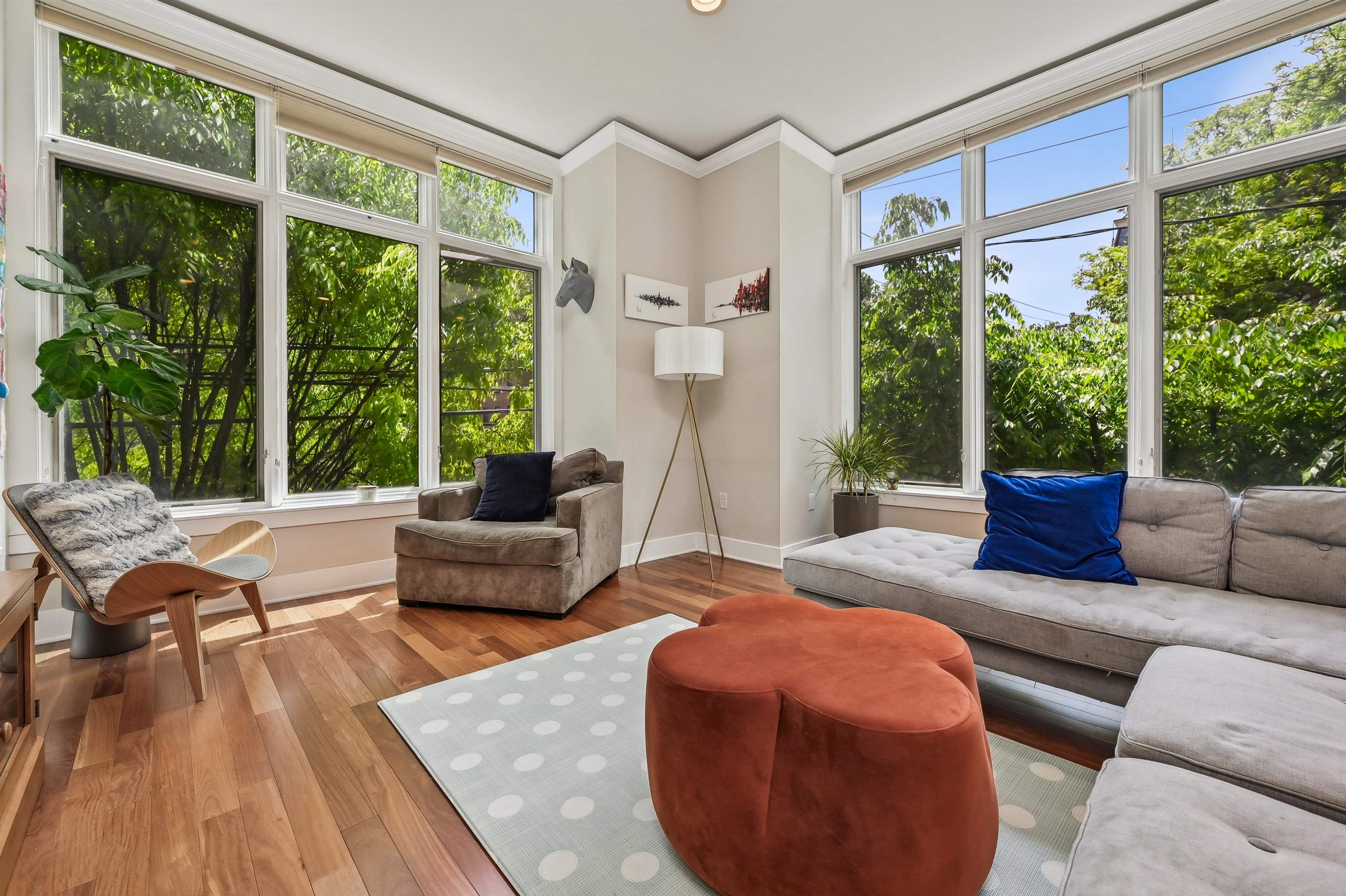 78 WAYNE ST Unit: 202