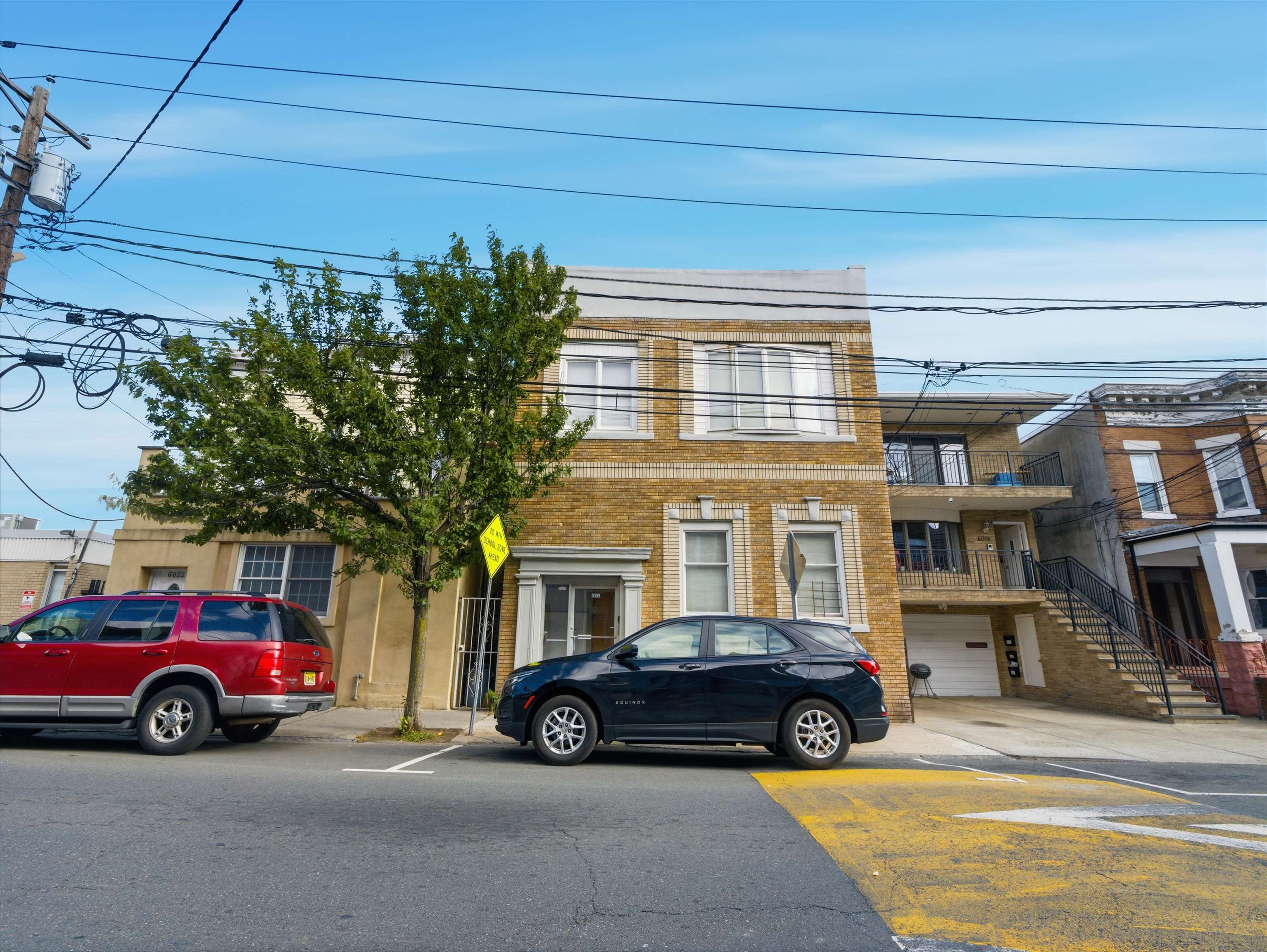 6020 BROADWAY