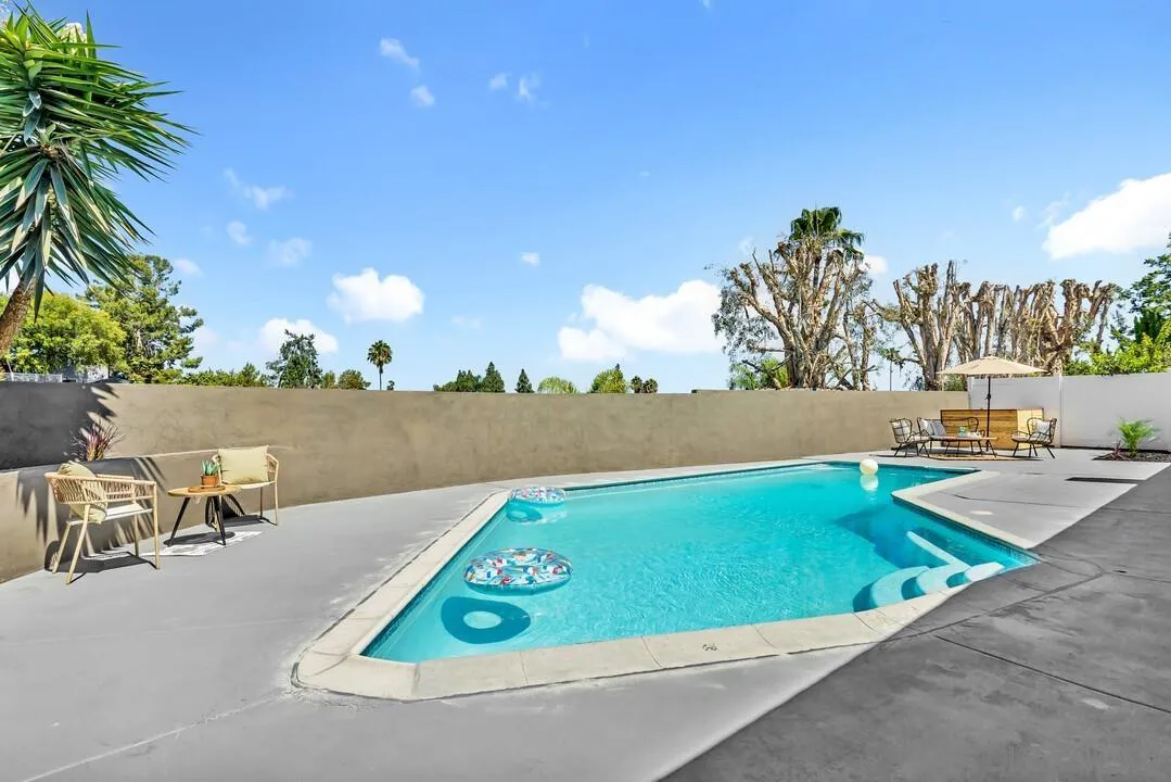 8782 Mulvaney Dr
