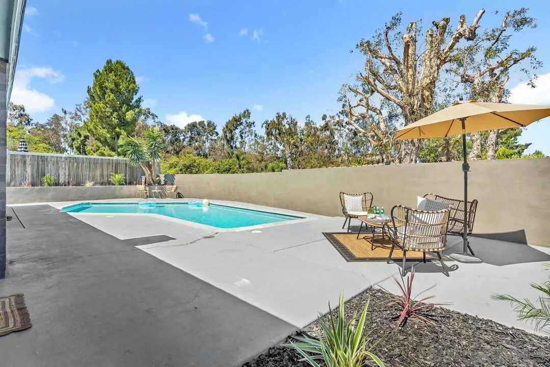 8782 Mulvaney Dr