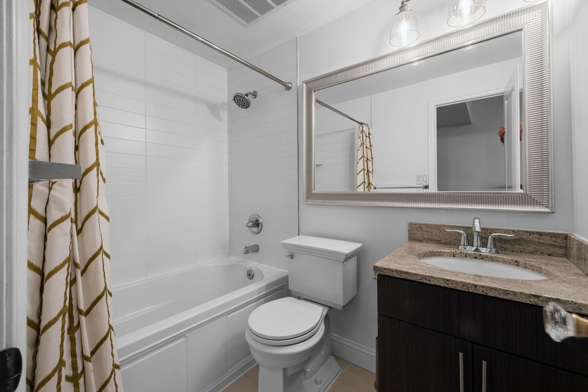 158 WAYNE ST Unit: 101A