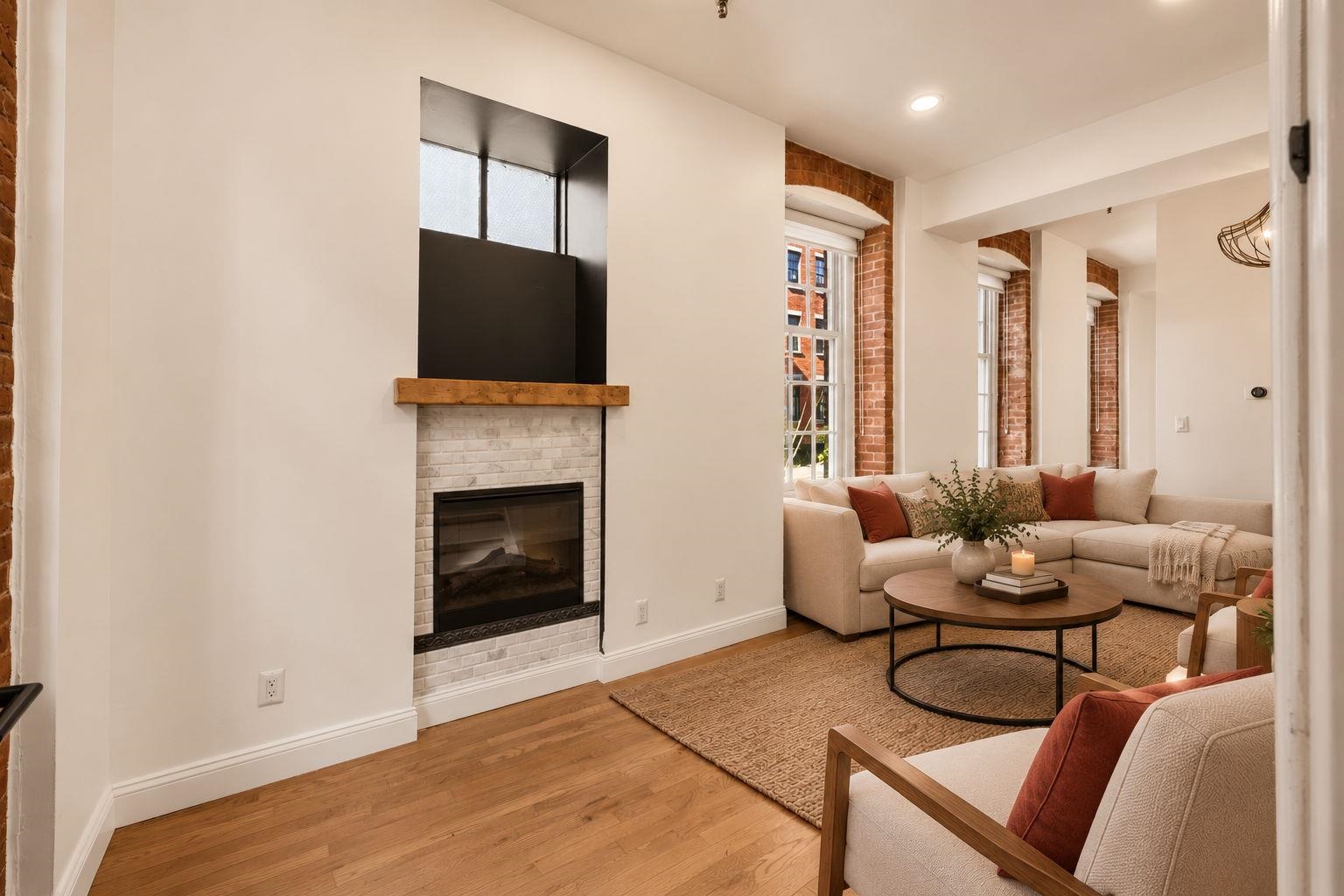 158 WAYNE ST Unit: 101A