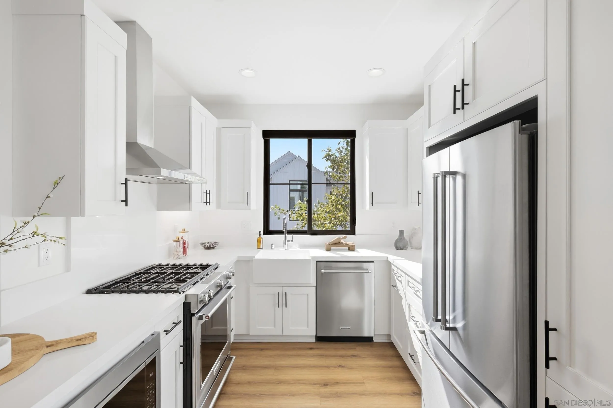 1602 San Remo Place Unit 201