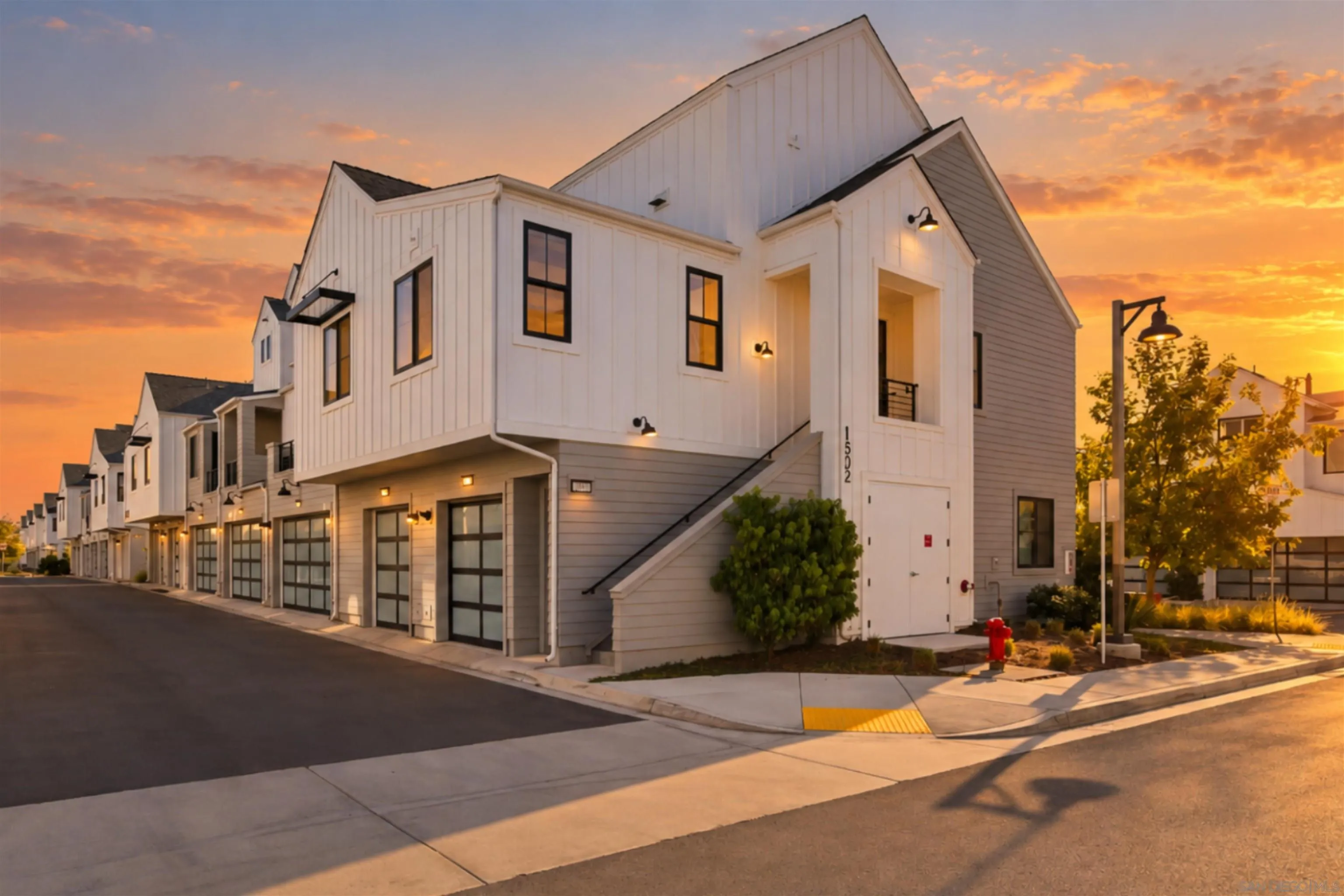 1602 San Remo Place Unit 201