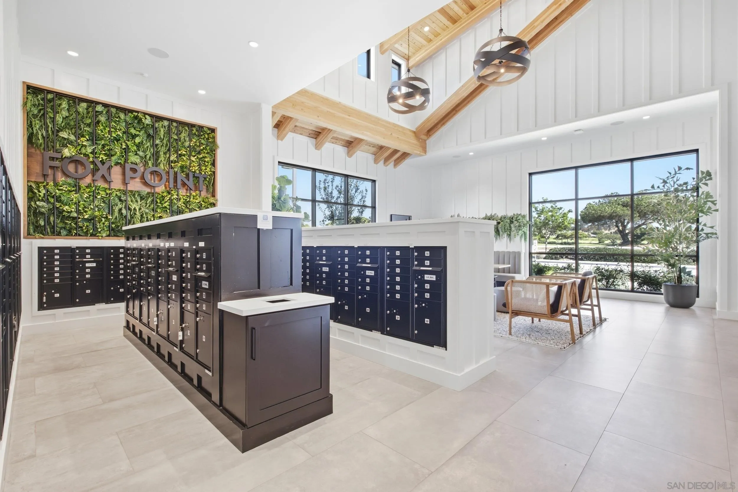 1602 San Remo Place Unit 201