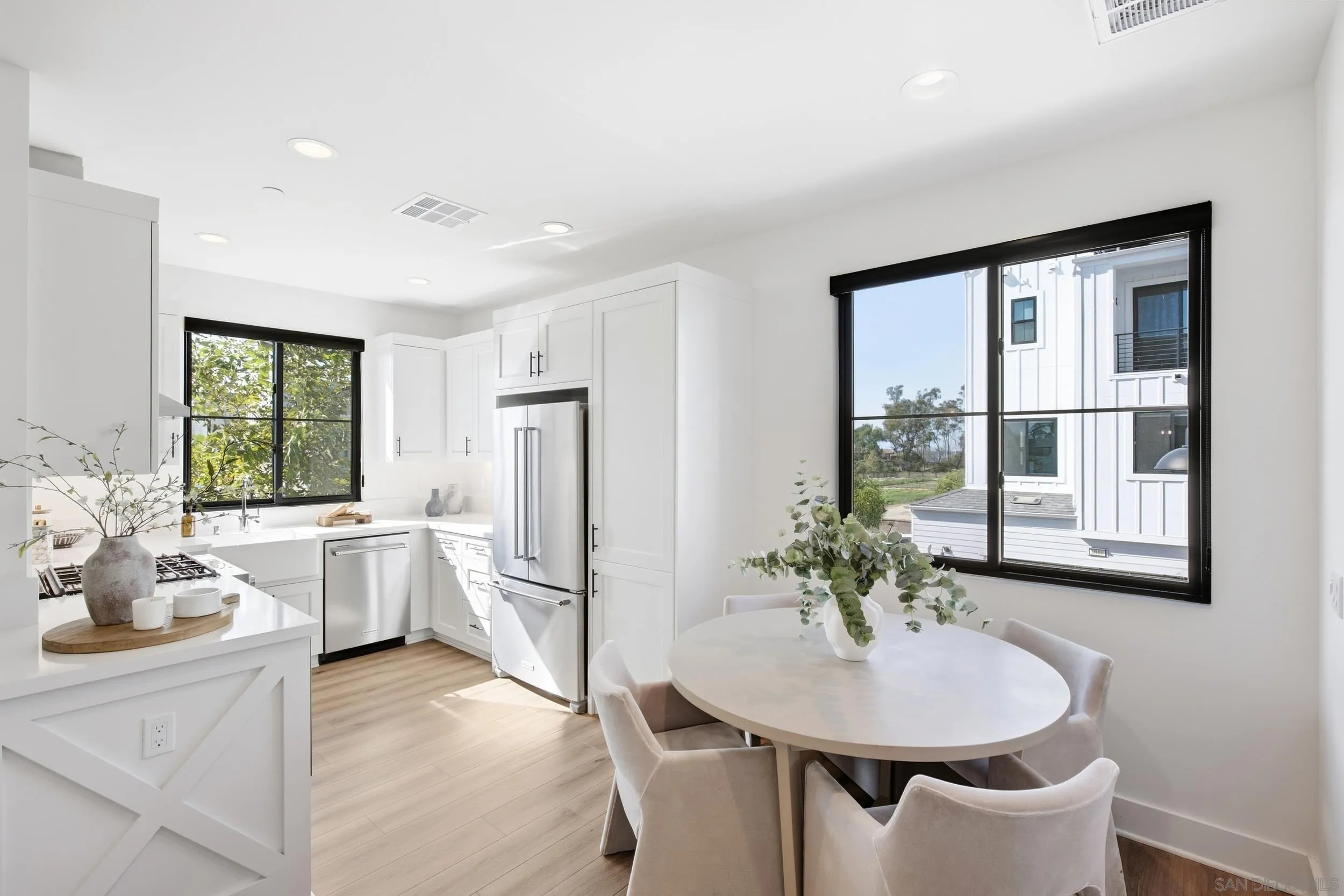 1602 San Remo Place Unit 201