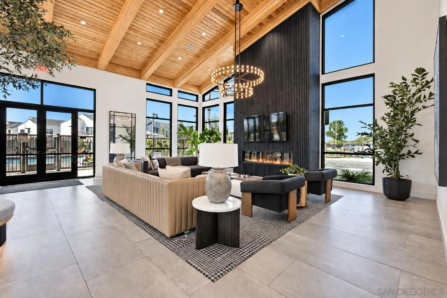 1602 San Remo Place Unit 201