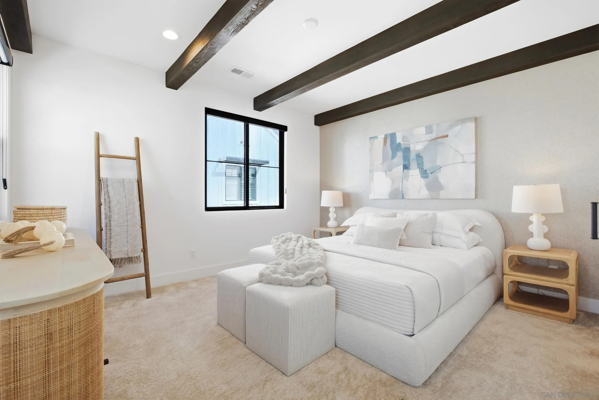 1602 San Remo Place Unit 201