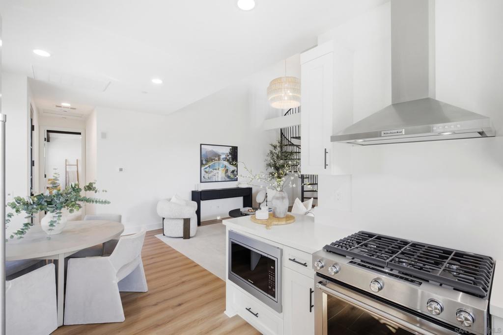 1602 San Remo Place 201