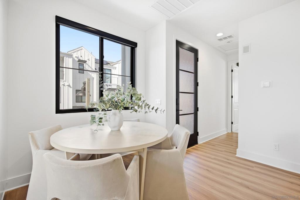 1602 San Remo Place 201