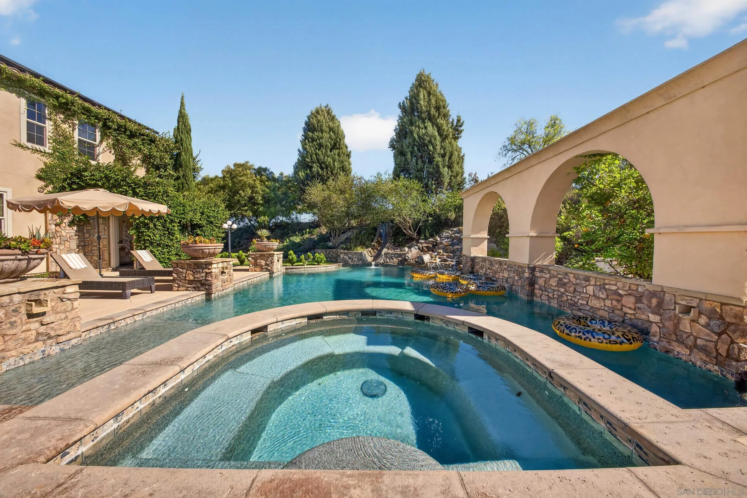 15145 Almond Orchard